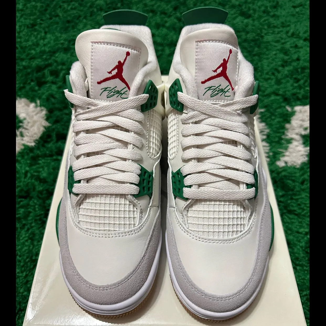 Product image for Nike Air Jordan 4 Retro SB Size 9.5