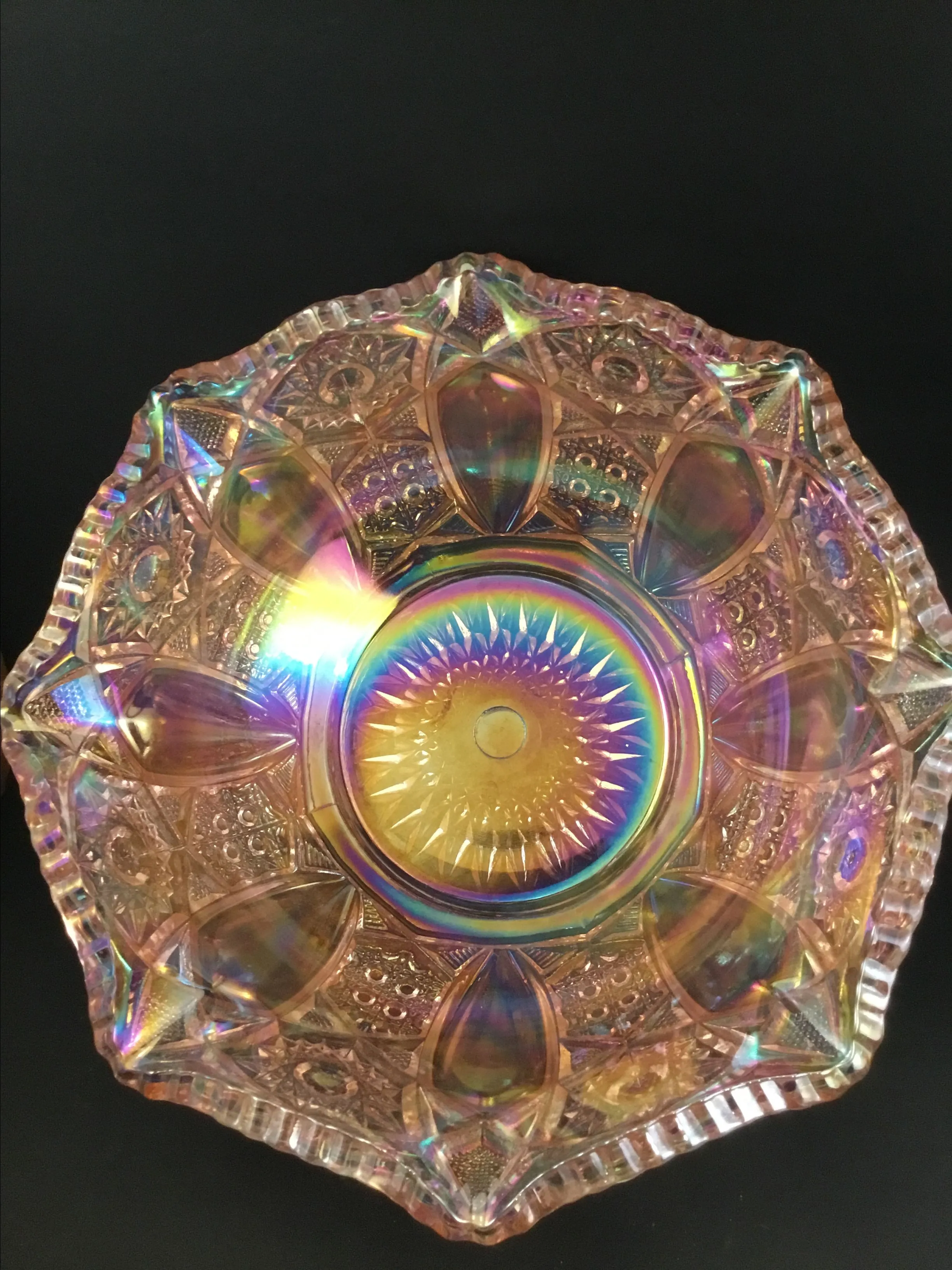 Product image for LE Smith Pink clear iridescent carnival sawtooth bowl