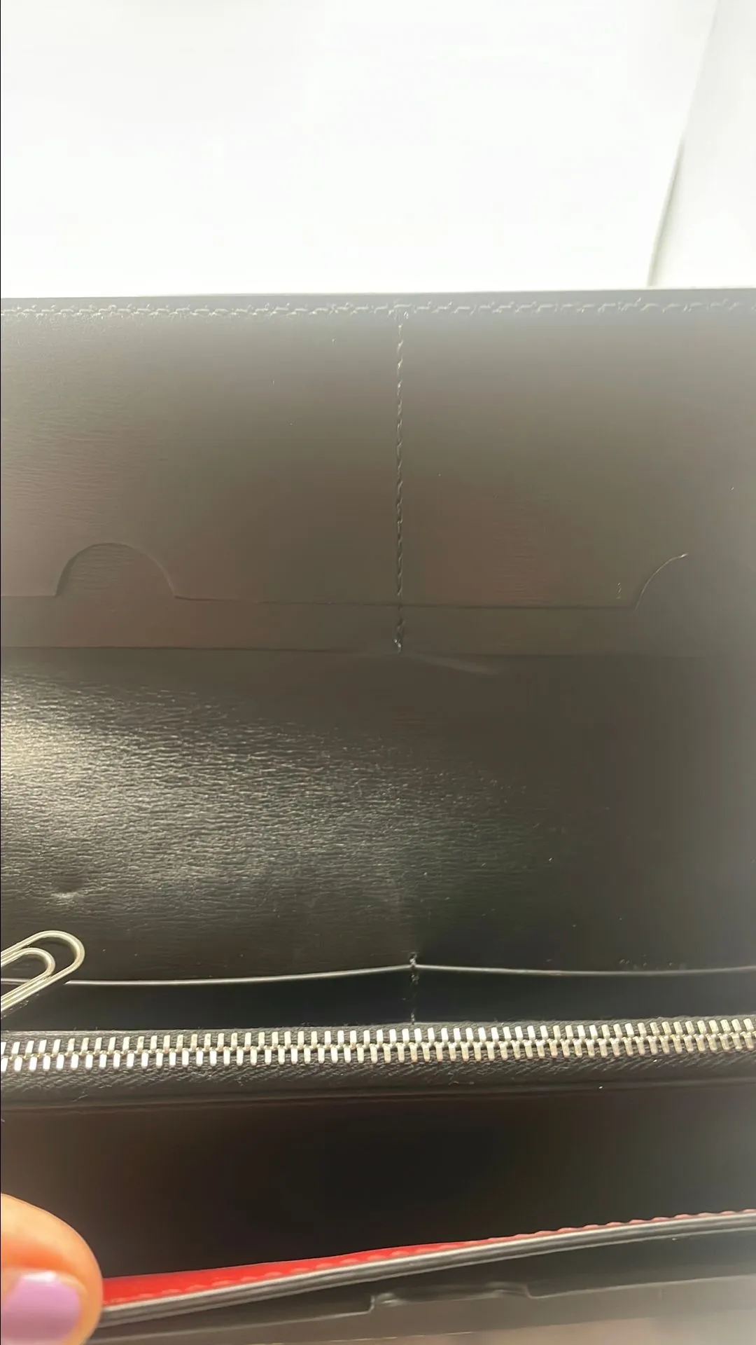 Listing Image Blurred Background
