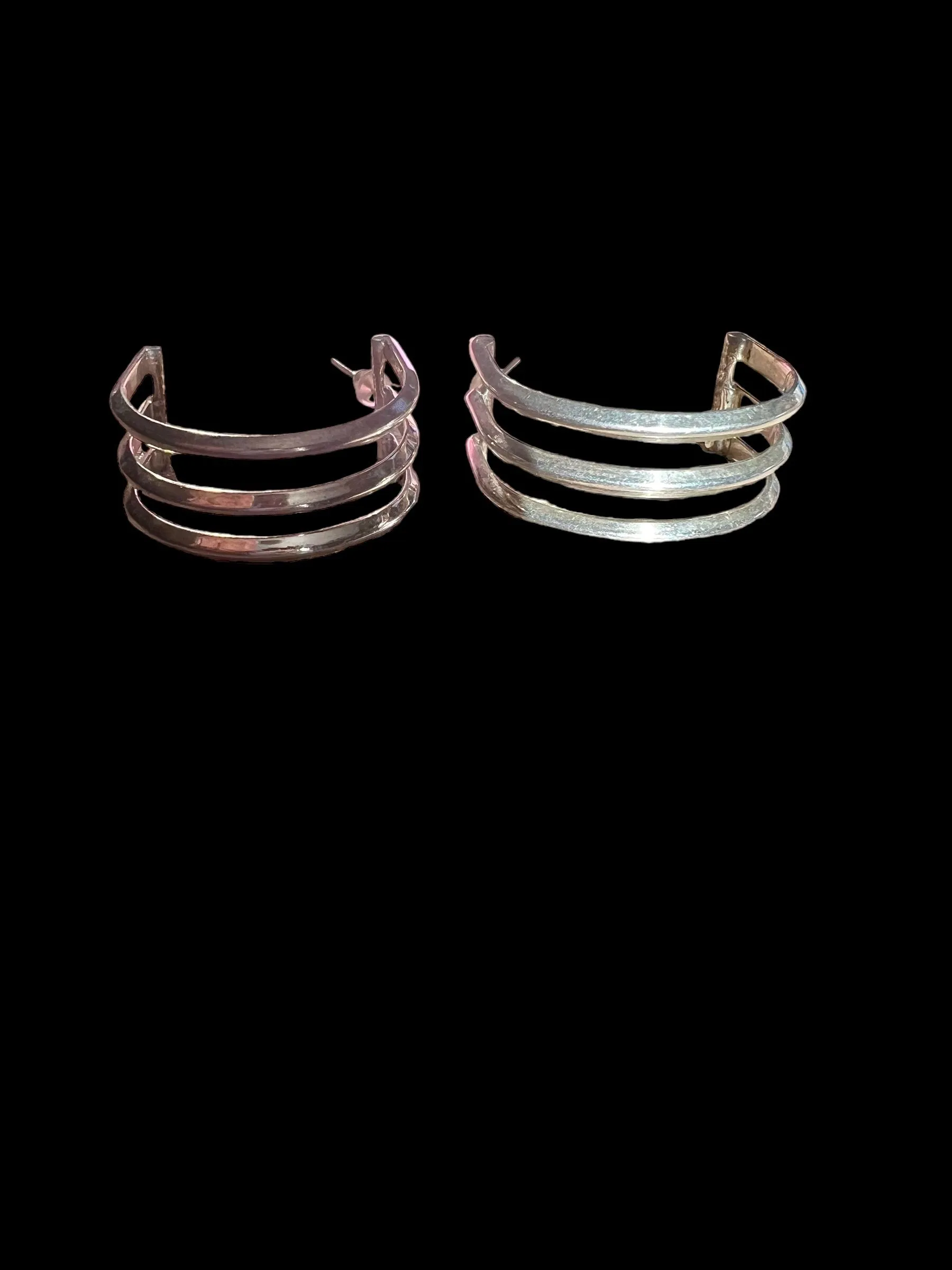 Product image for E. Sterling silver hoop earrings