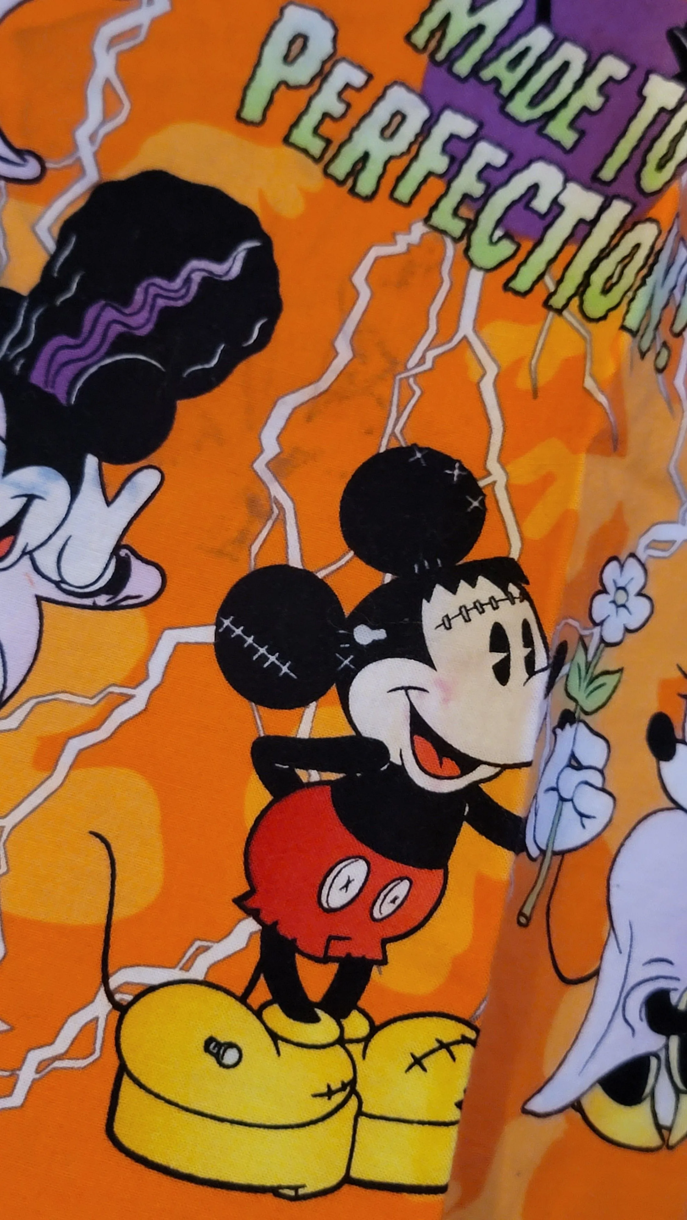 Listing Image Blurred Background