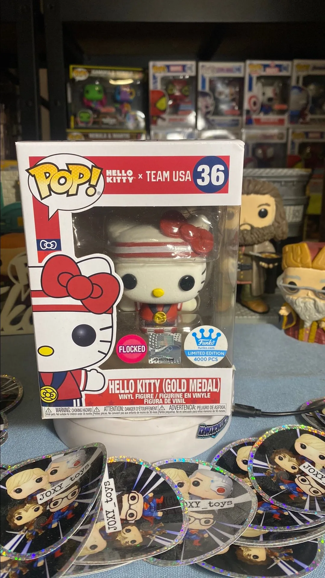 Product image for Hello kitty (Gold Metal)
