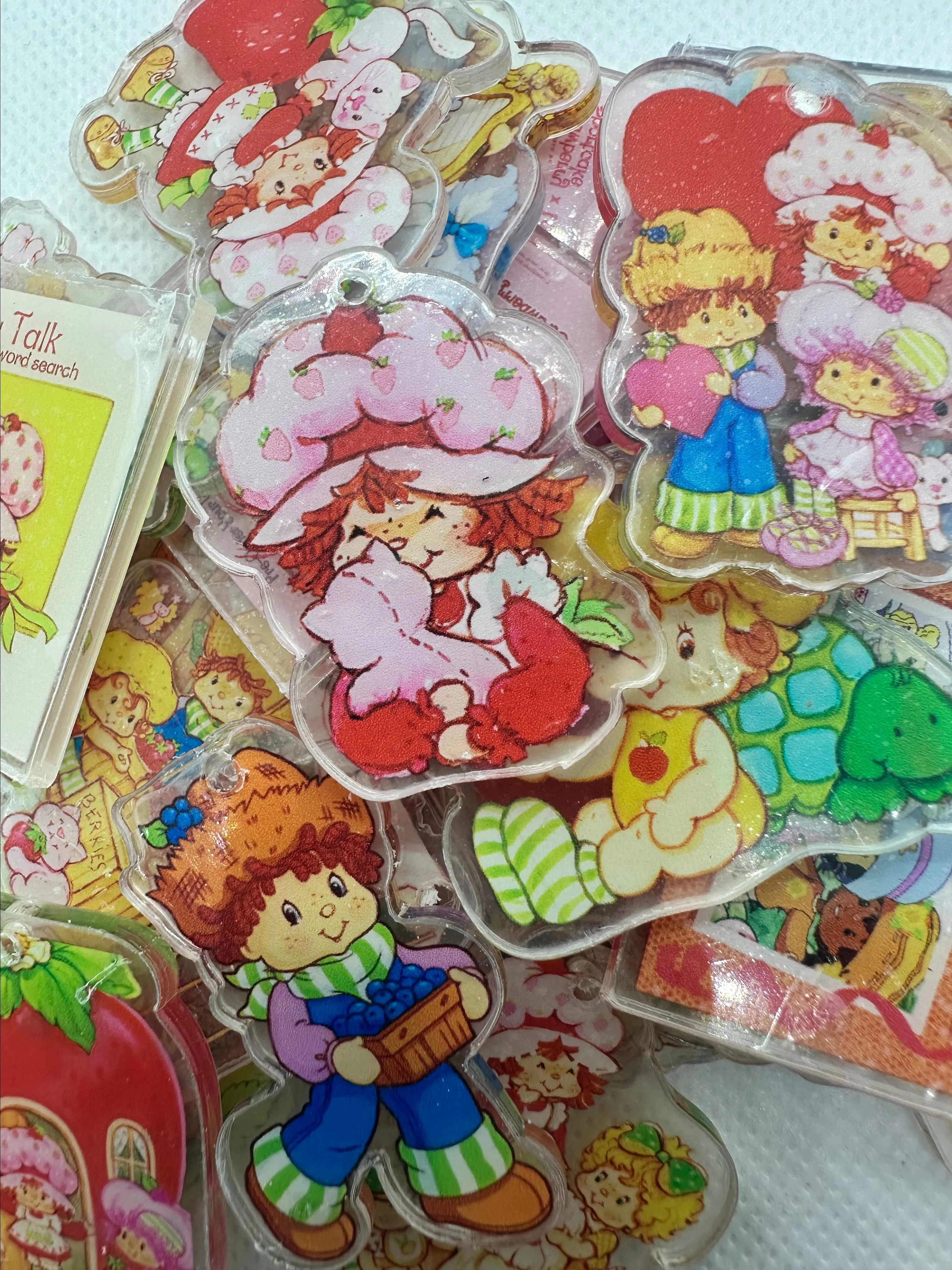 Product image for Strawberry Cake Keychains