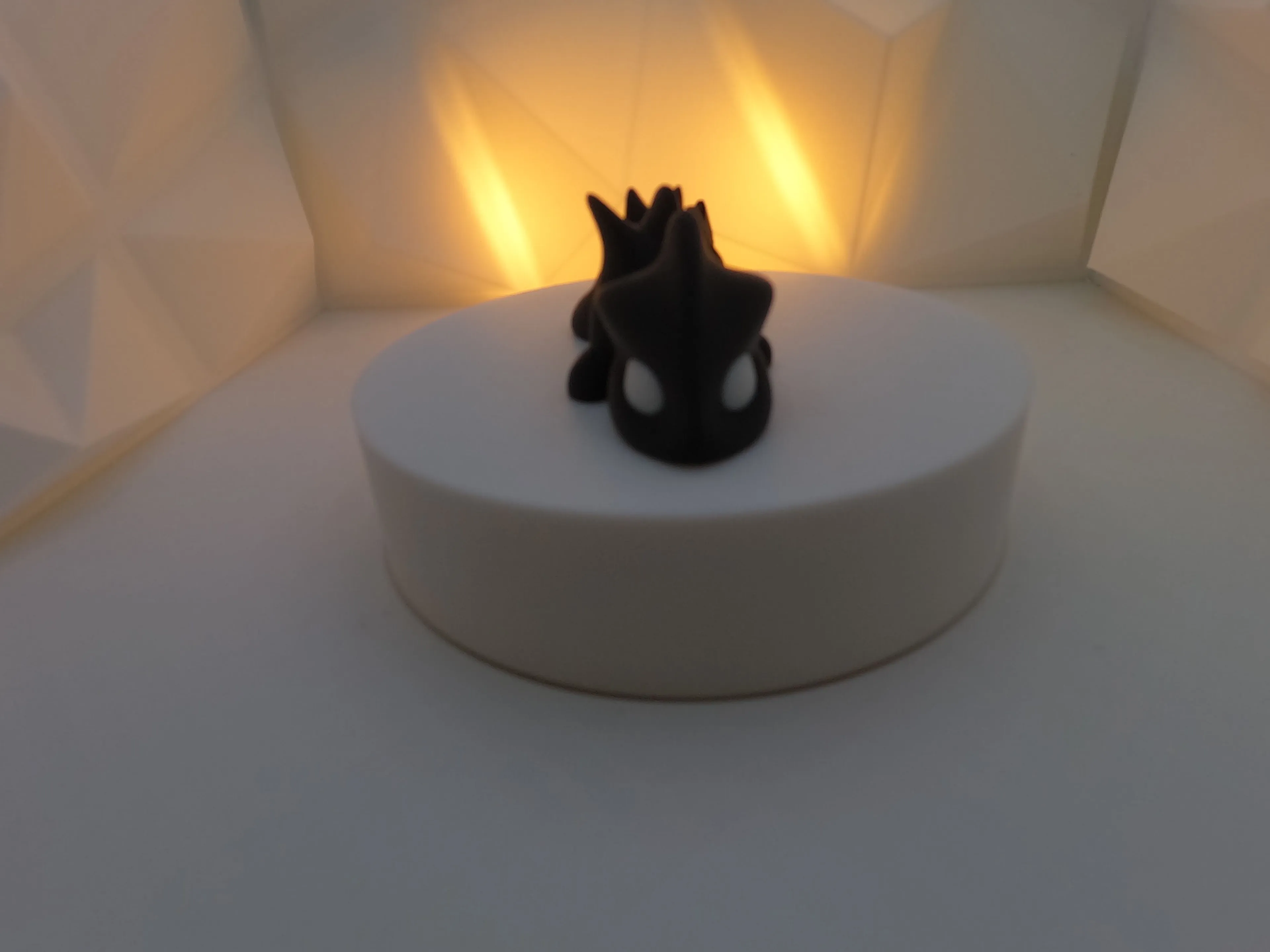 Product image for Seeking lizard