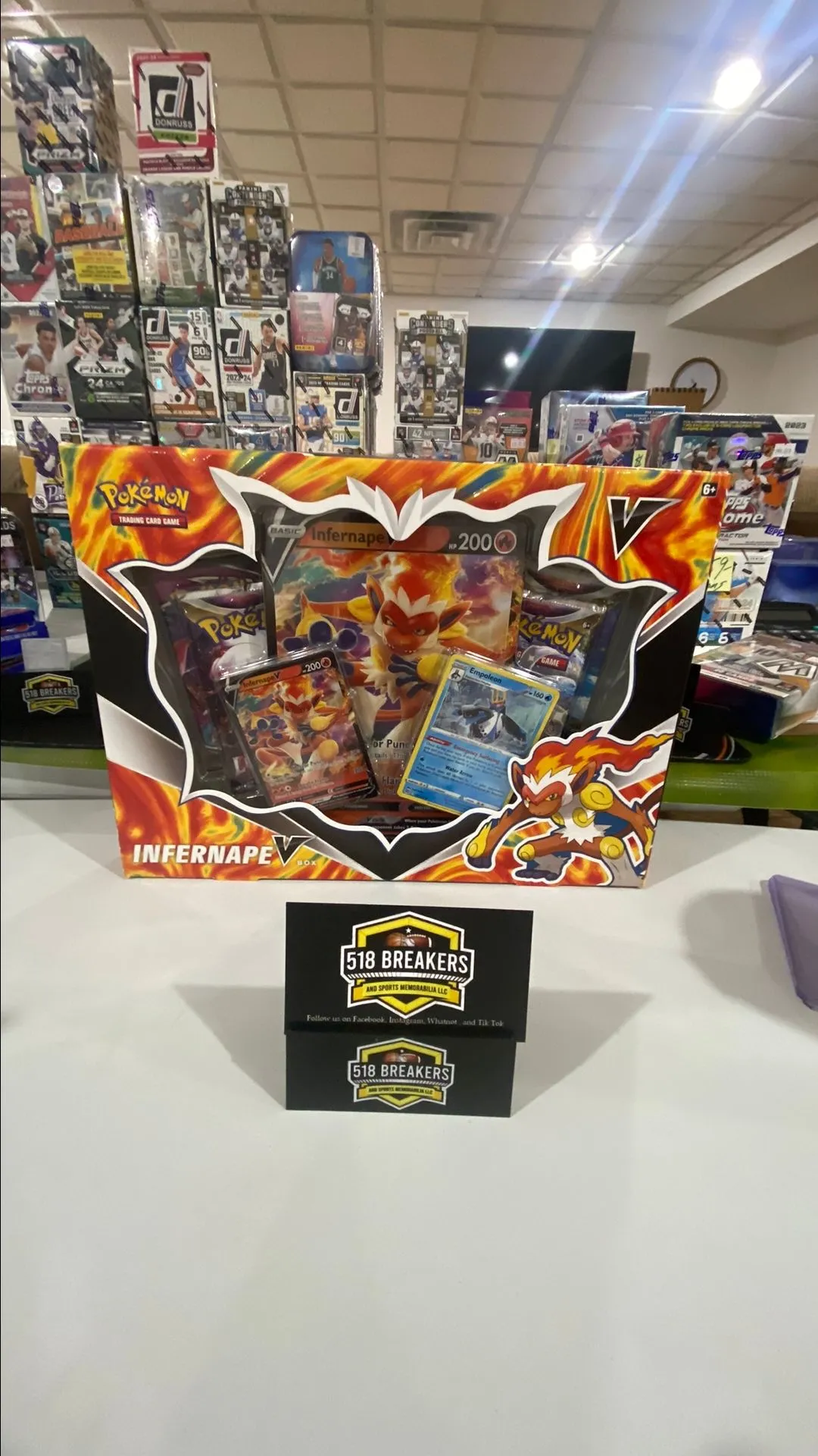 Product image for Pokémon TCG Infernape V Box