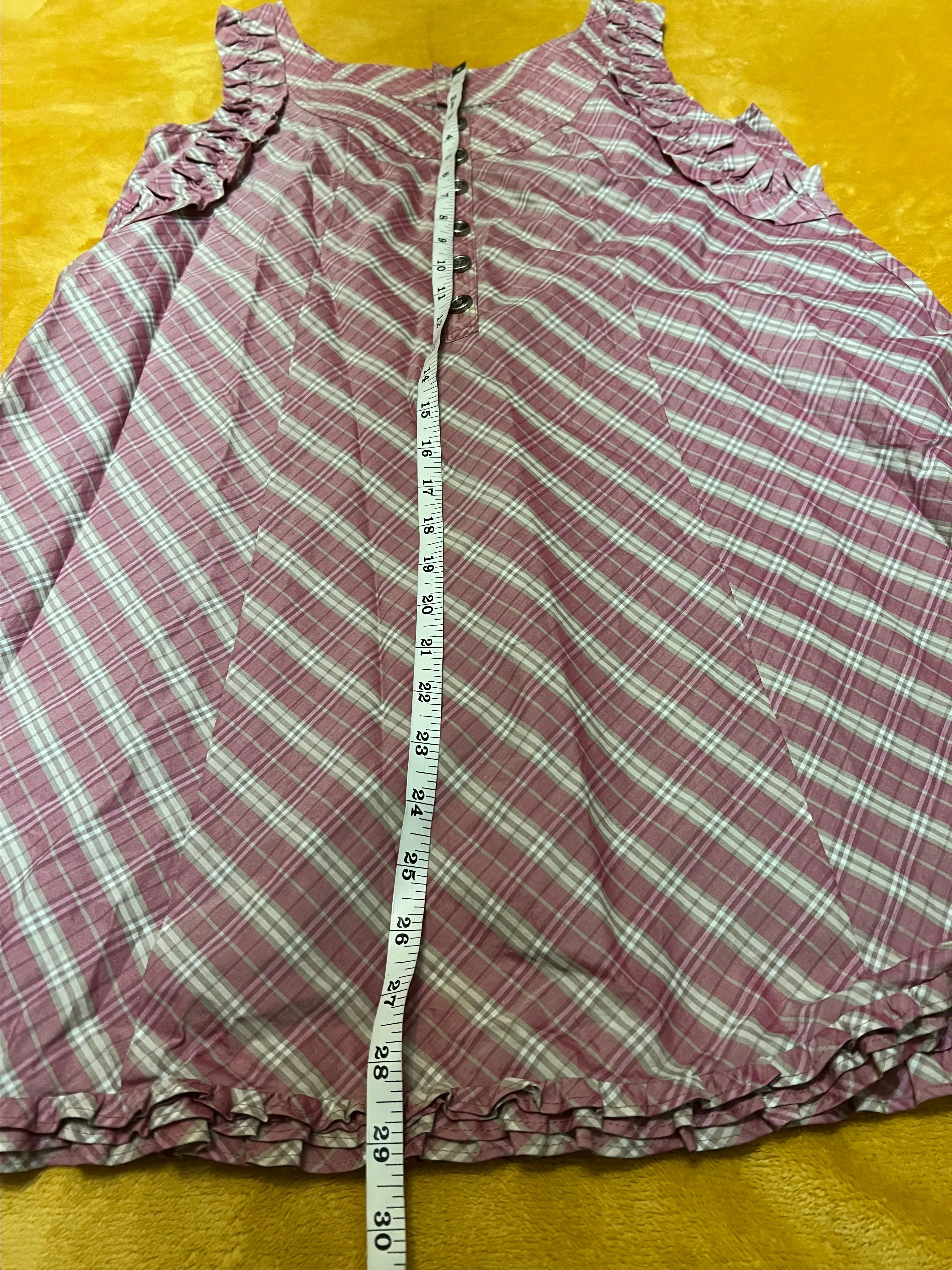 Listing Image Blurred Background