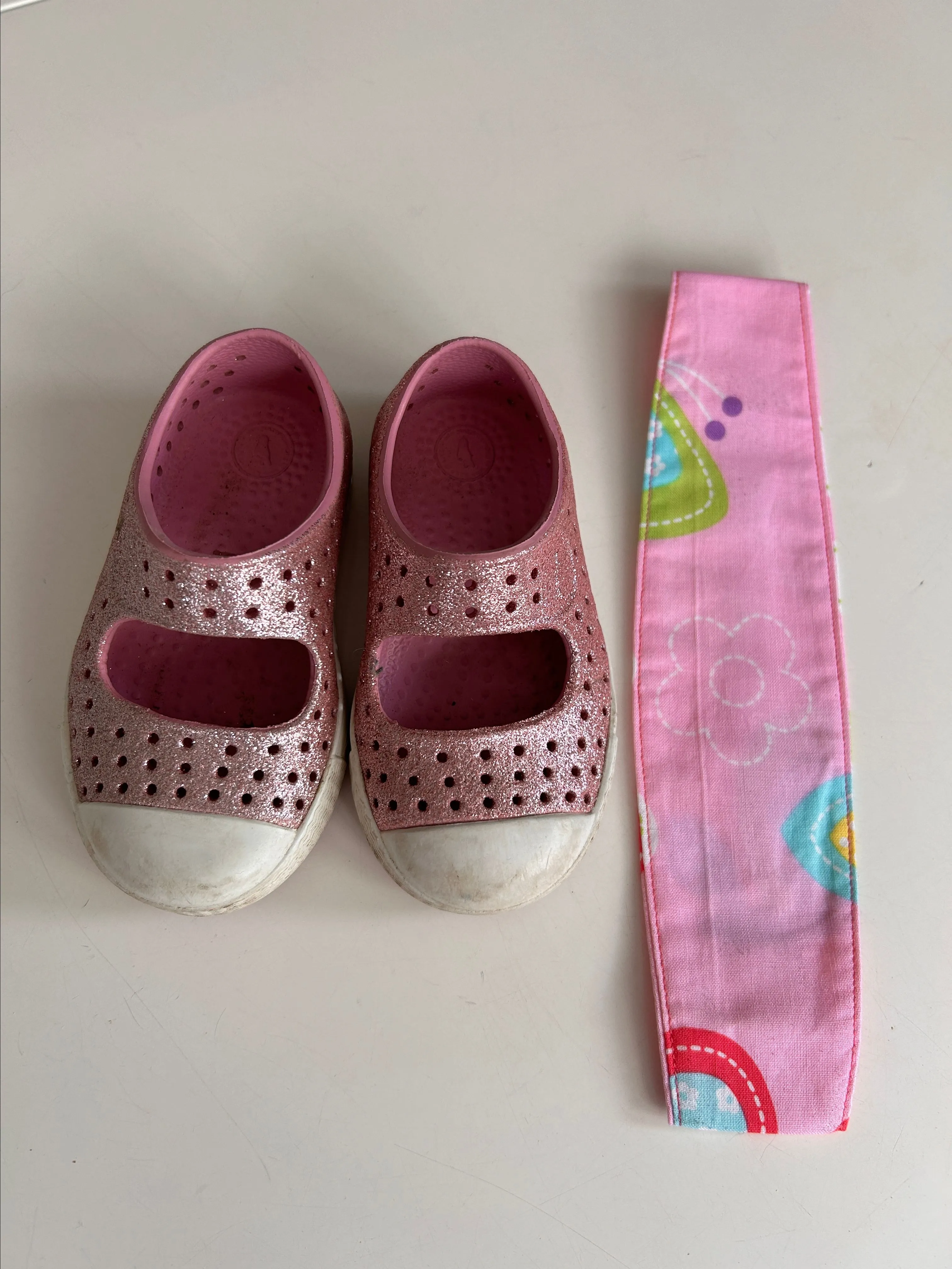 Listing Image Blurred Background