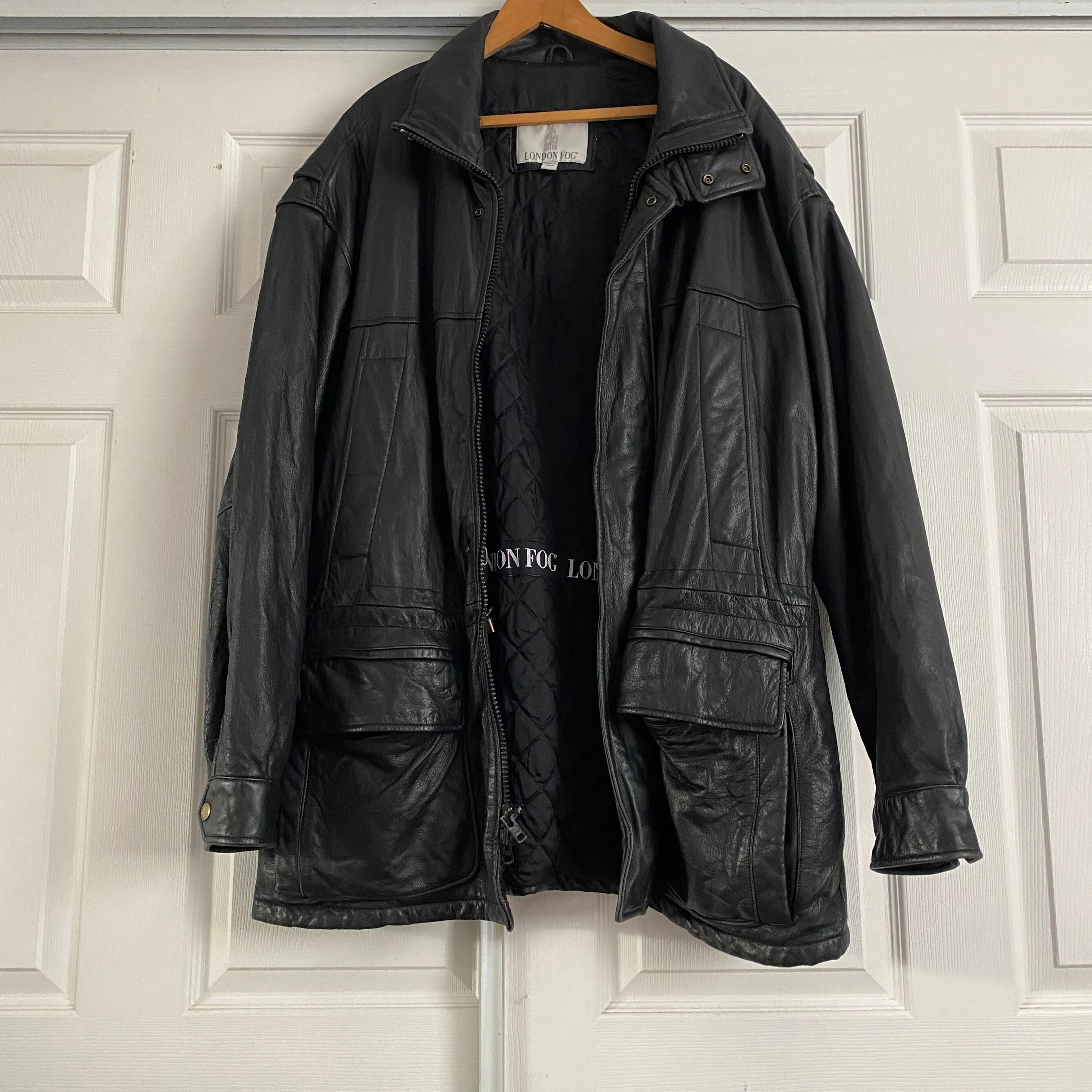 Listing Image Blurred Background