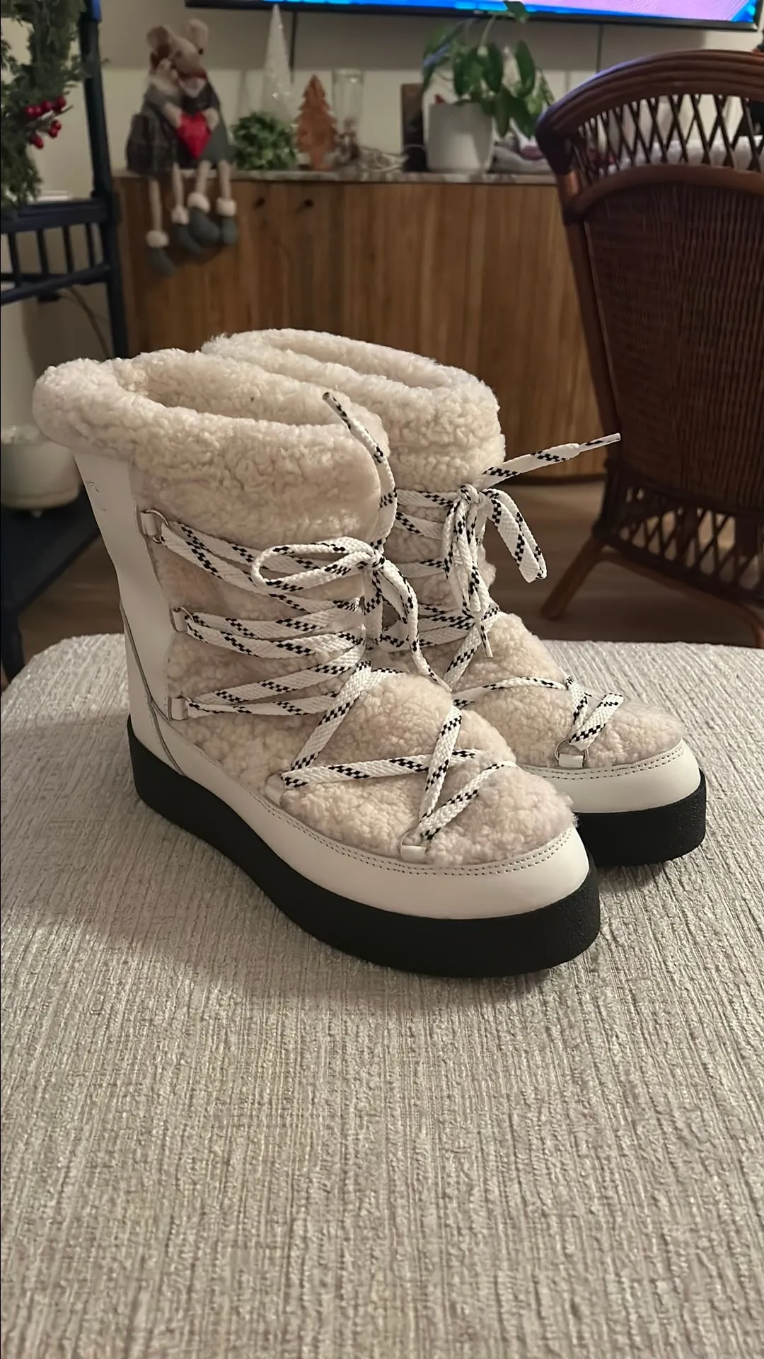 Product image for La Canadienne Designer Boots $425