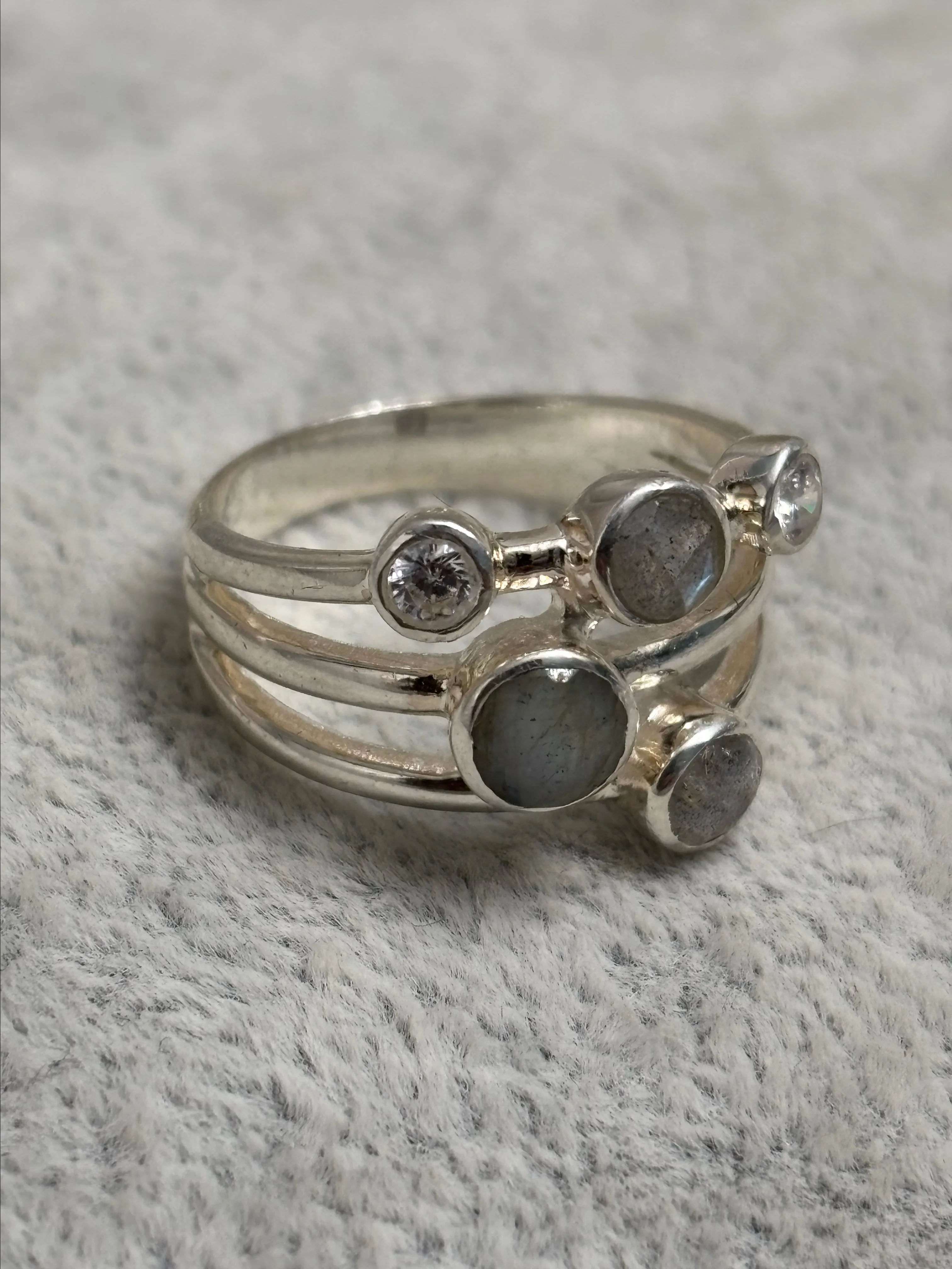 Product image for Size 8 moon stone all natural gem .925 Sterling