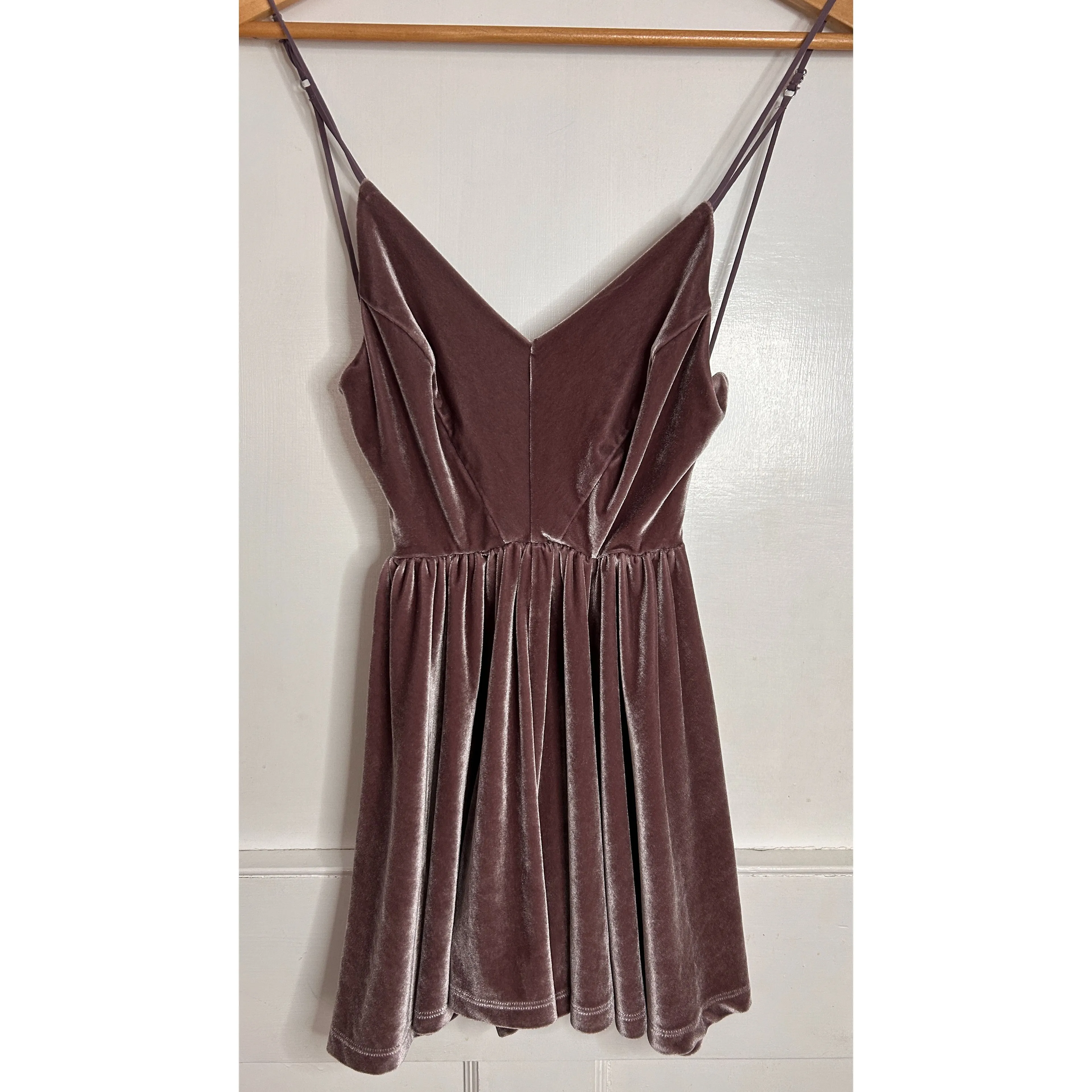 Product image for Women’s Urban Outfitter Velvet Romper Size XS