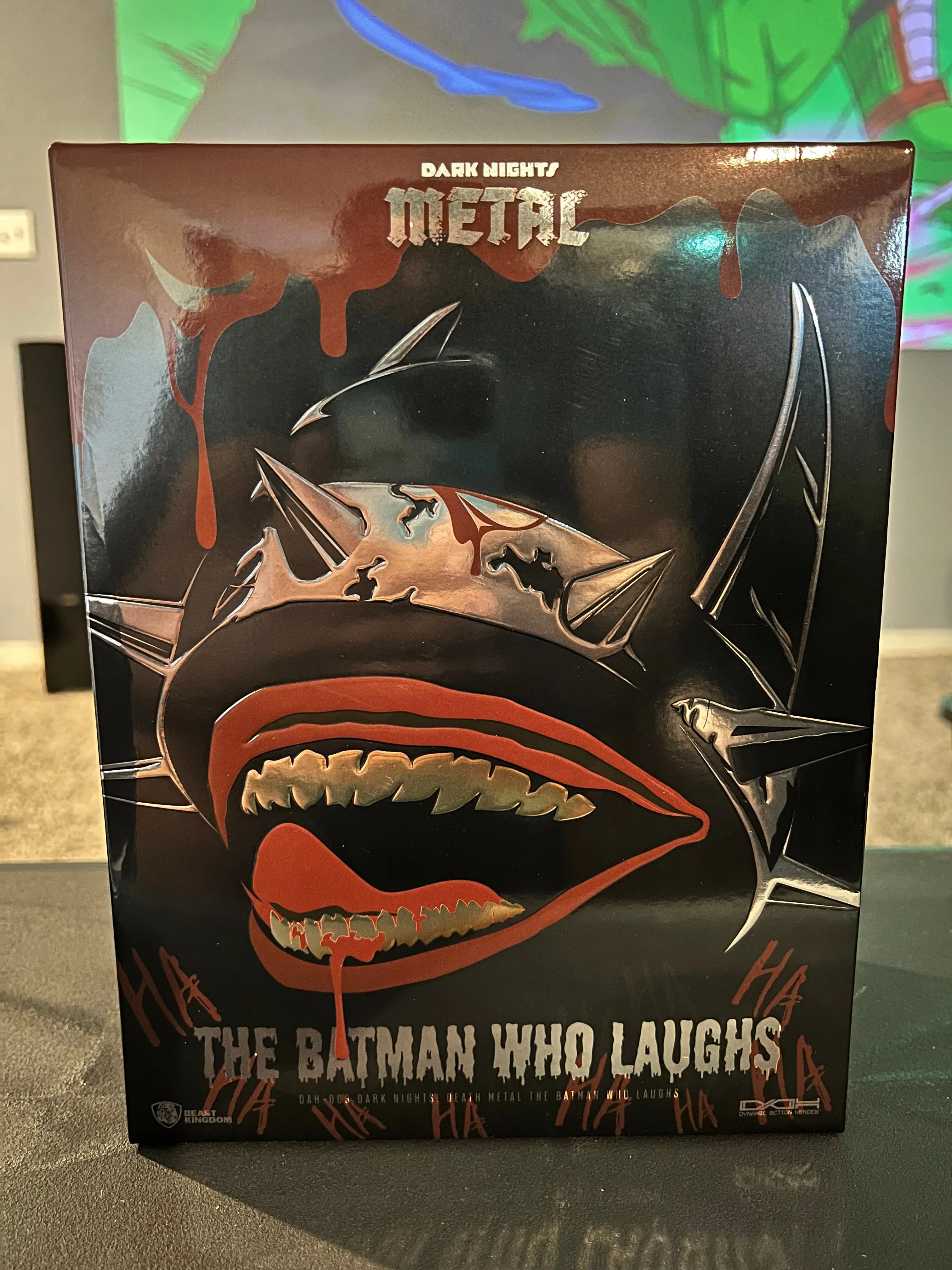 Product image for Batman who laughs beast kingdom dah063