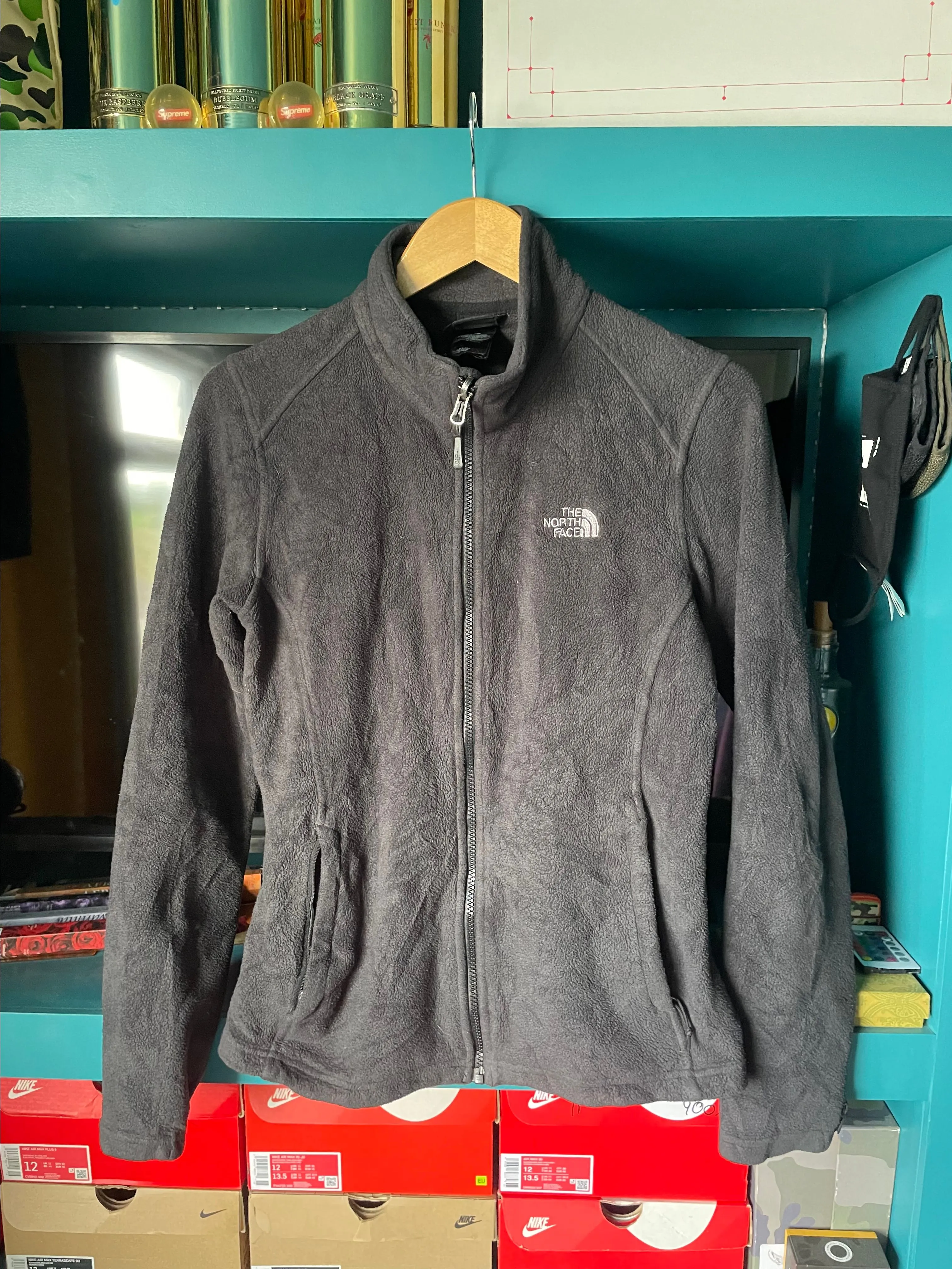 Product image for Women's S/M North face fleece