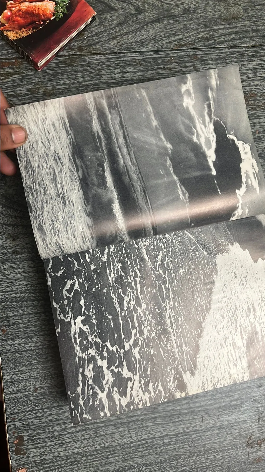 Listing Image Blurred Background