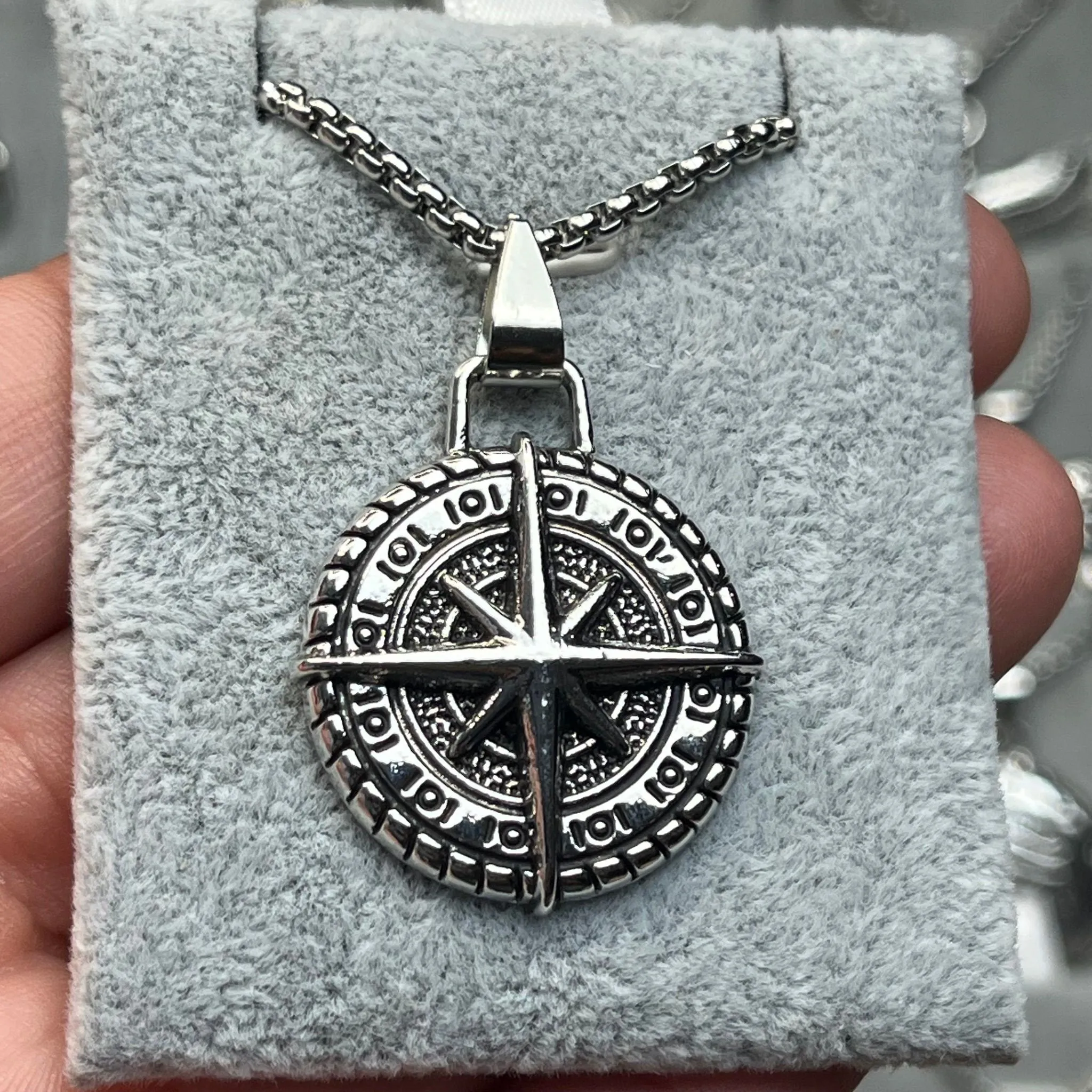 1a475e4d-3d20-4e50-a0aa-4275cc95f4ae