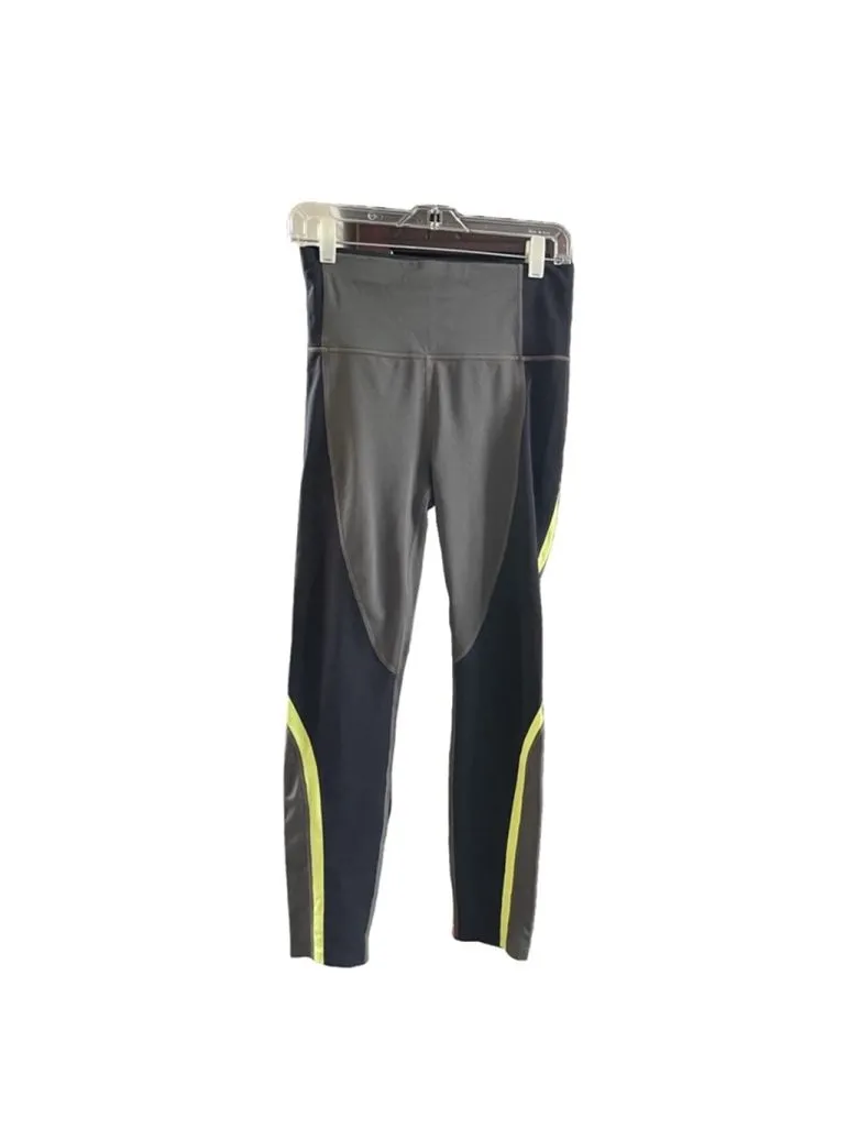 Listing Image Blurred Background