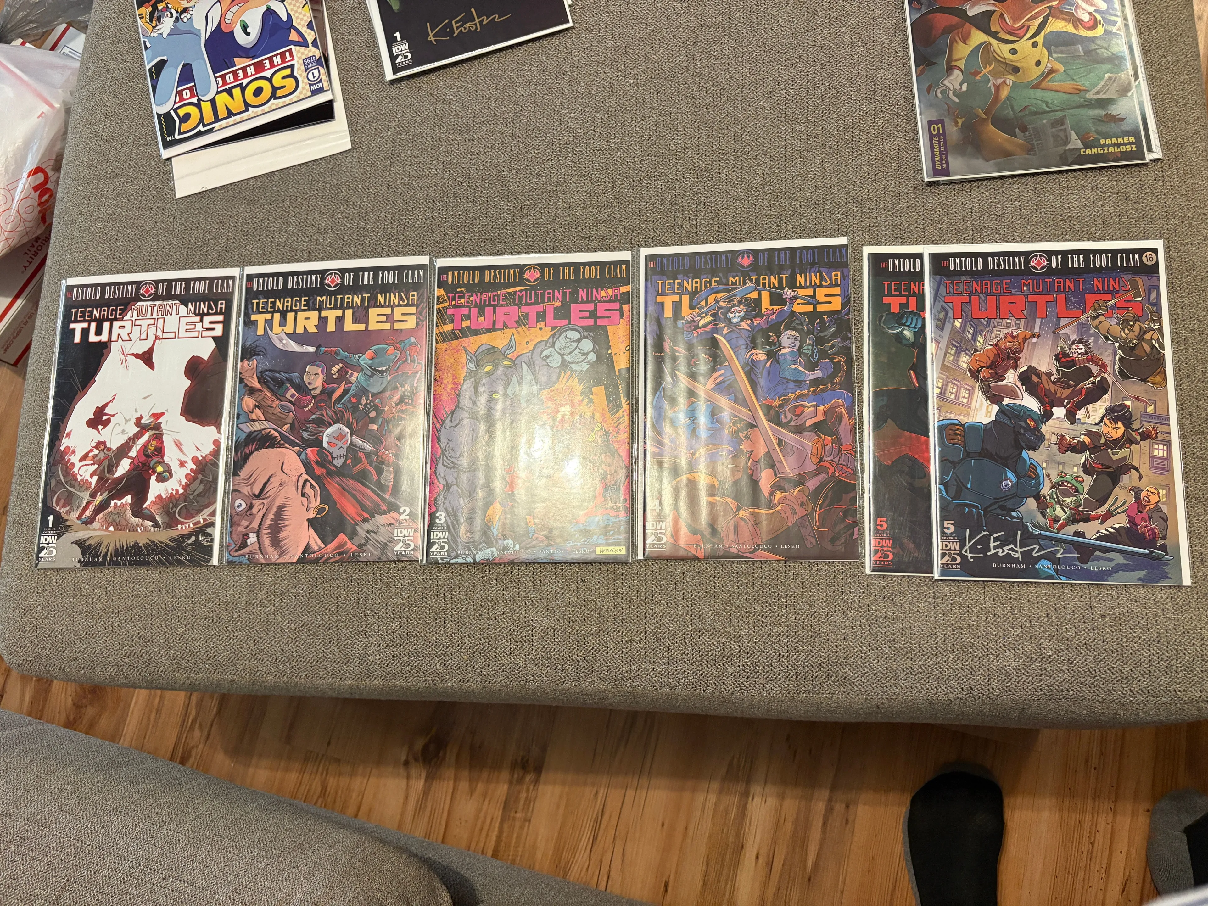 Product image for TMNT Untold Destiny of the Foot Clan 1-5 Complete Set IDW signed Kevin Eastman.