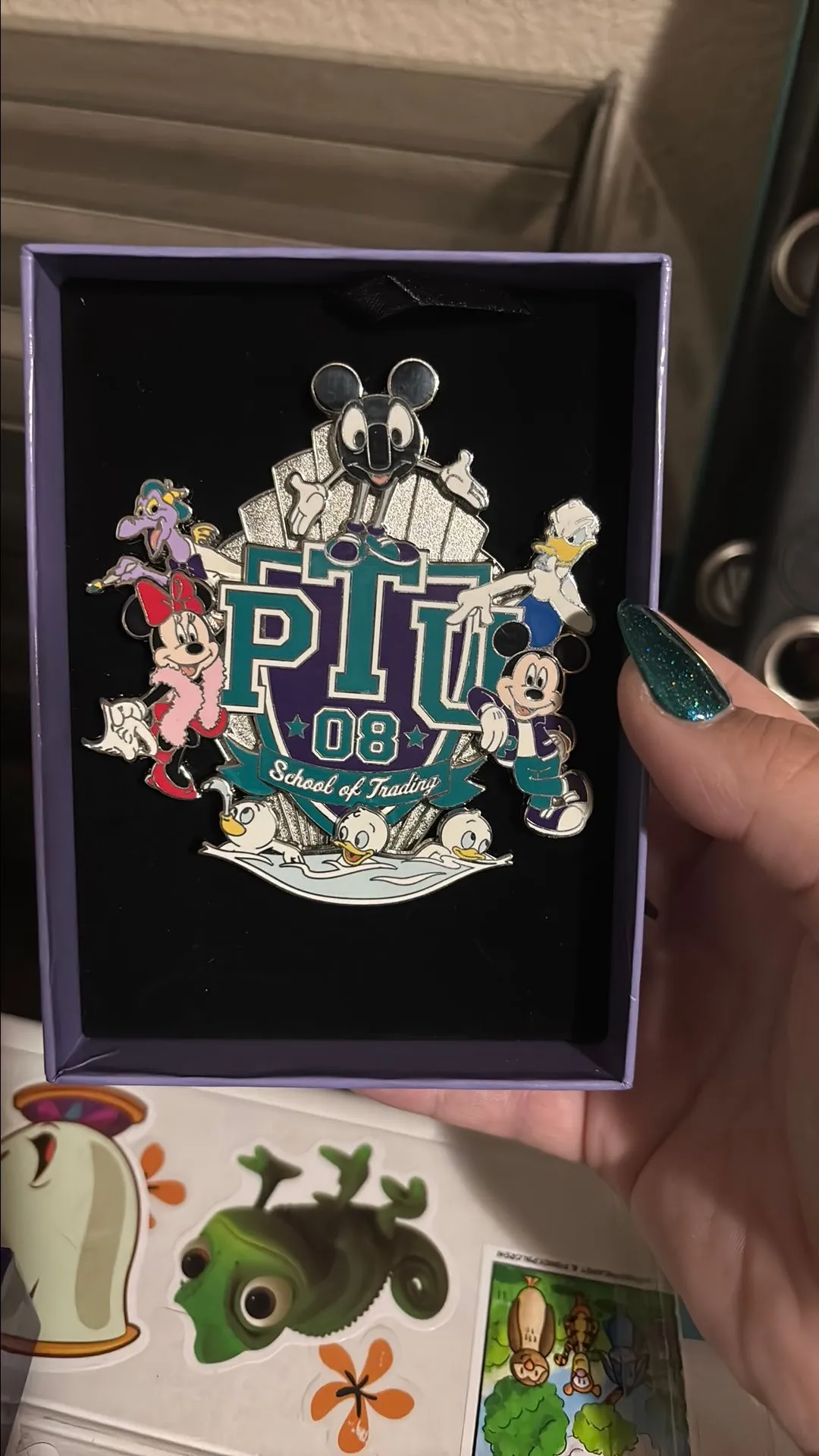Product image for PTU Group School of Trading Pin LE 300