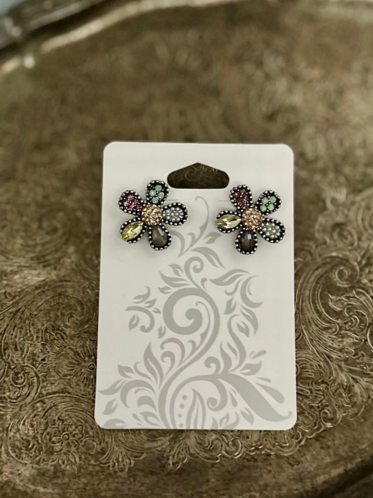 Product image for Colorful flower studs