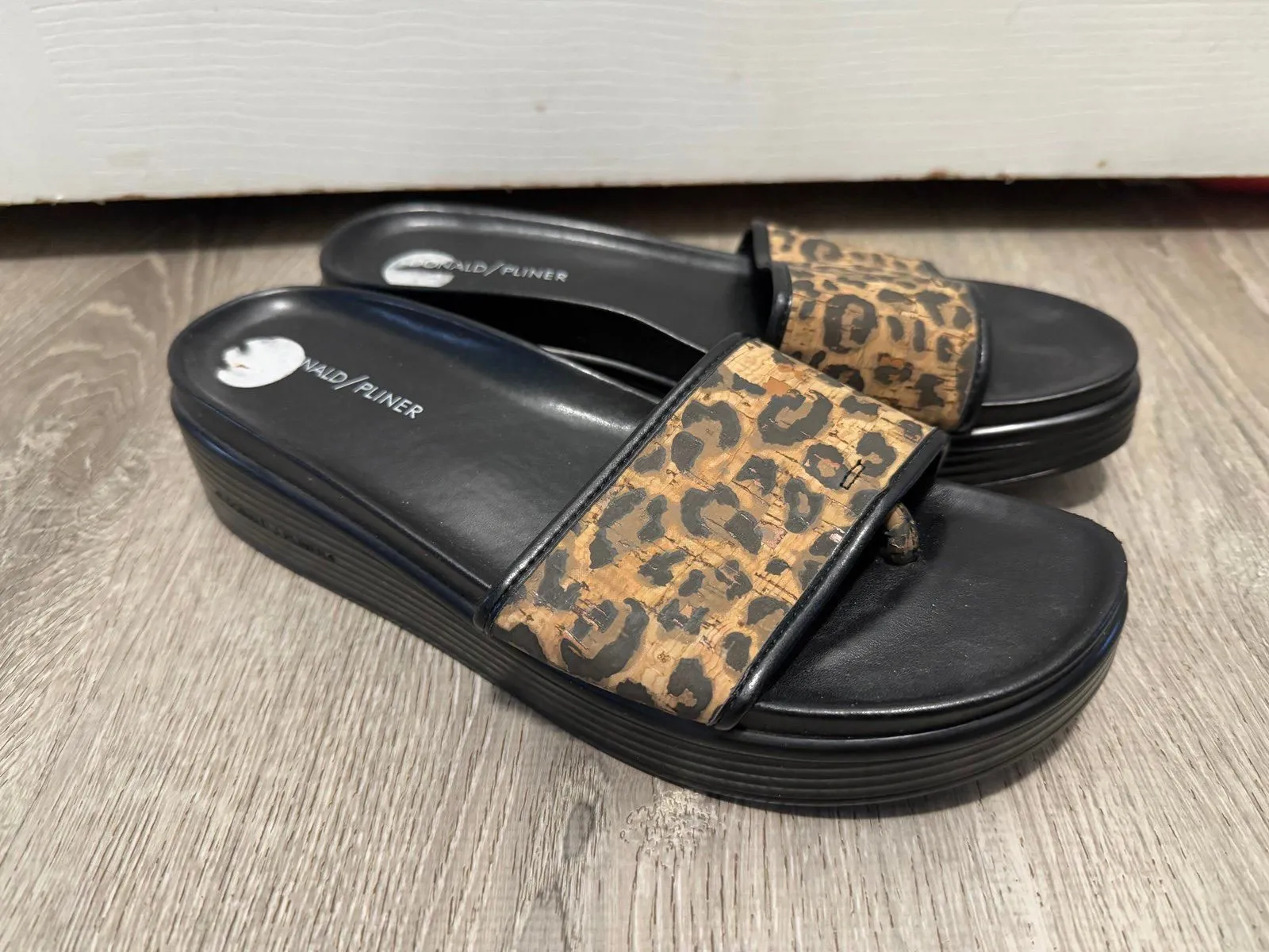 Product image for Donald Pliner Sandals