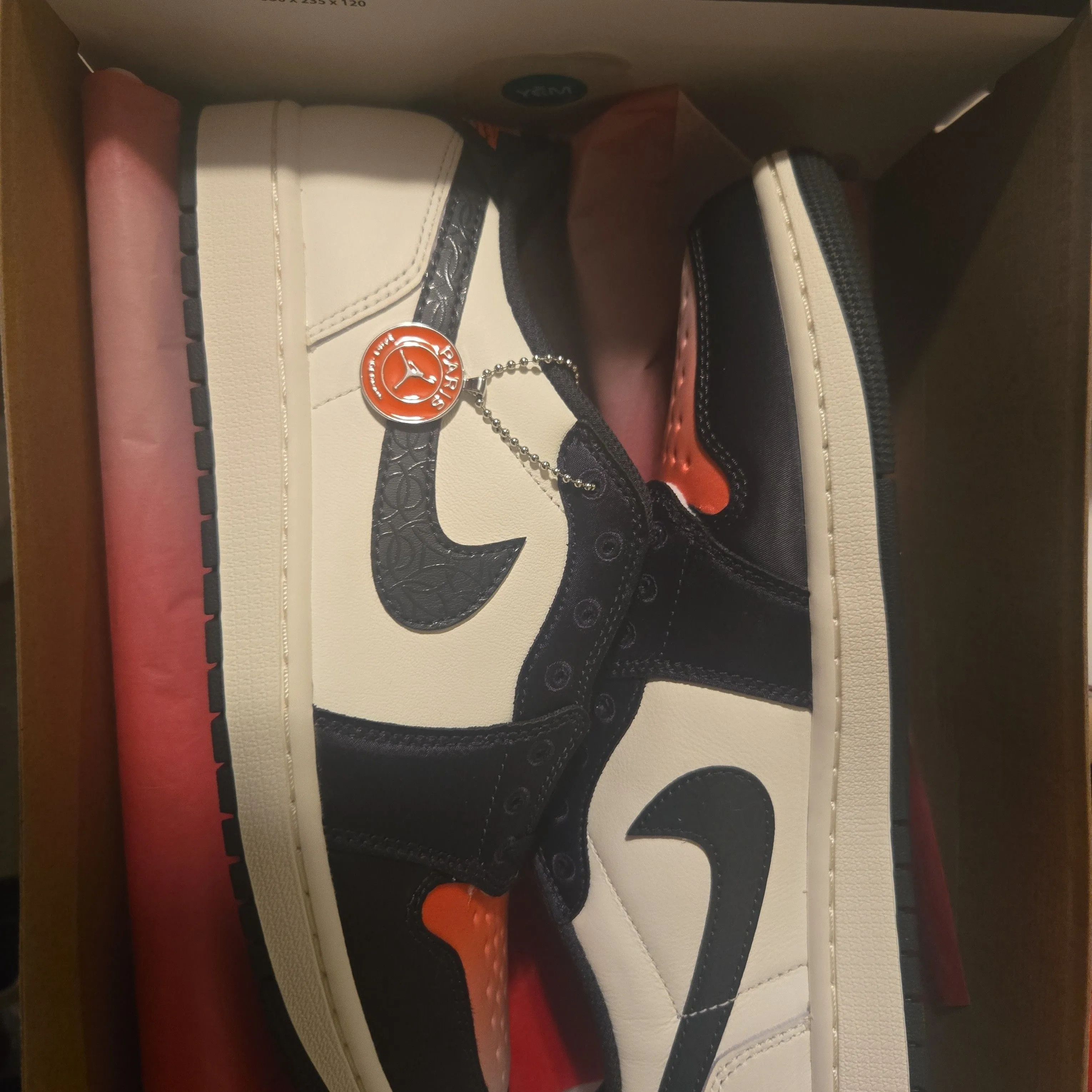 Product image for Jordan 1 Low PSG 11M