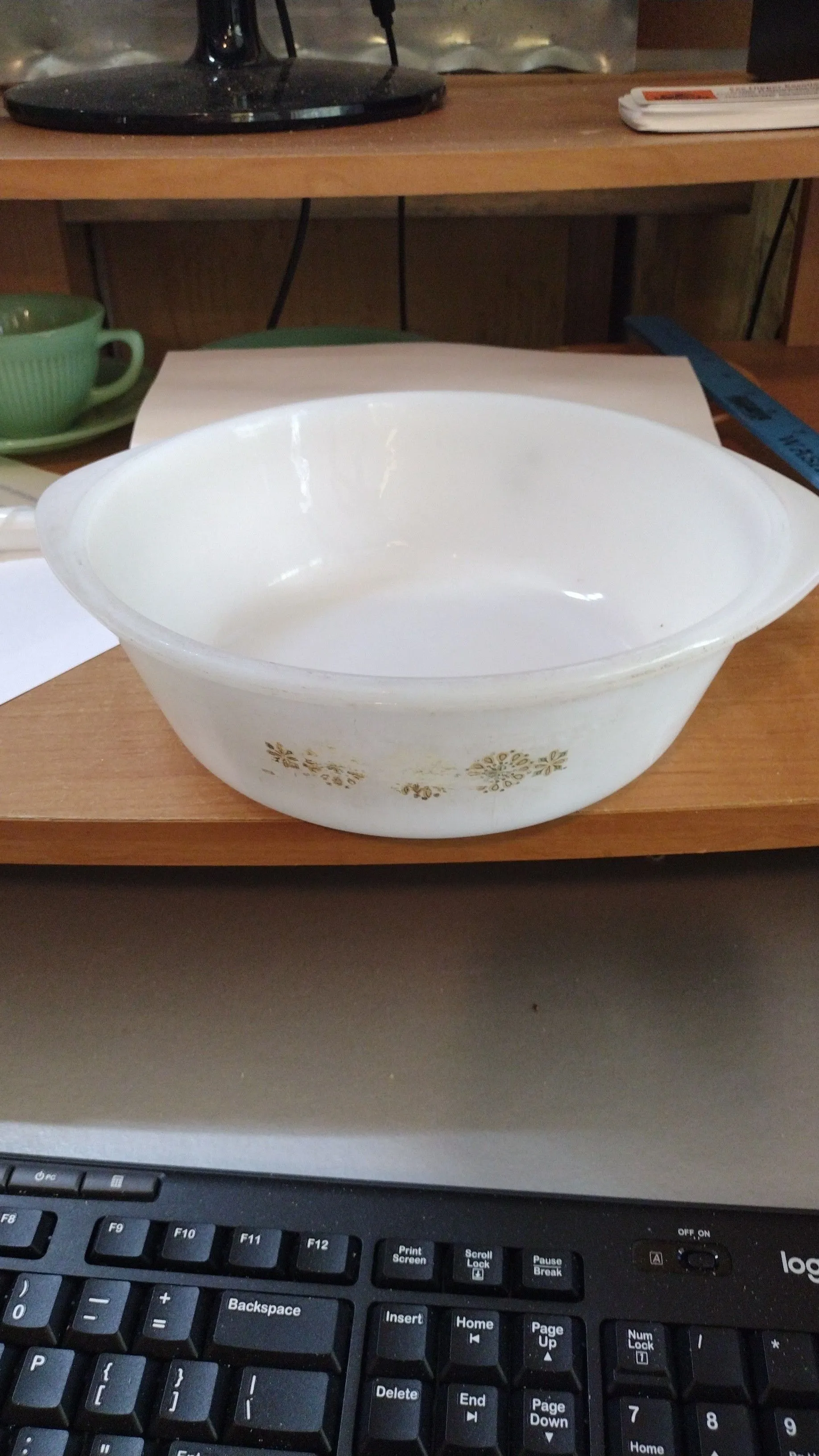 Product image for A7- 9" Glassbake Casserole dish 