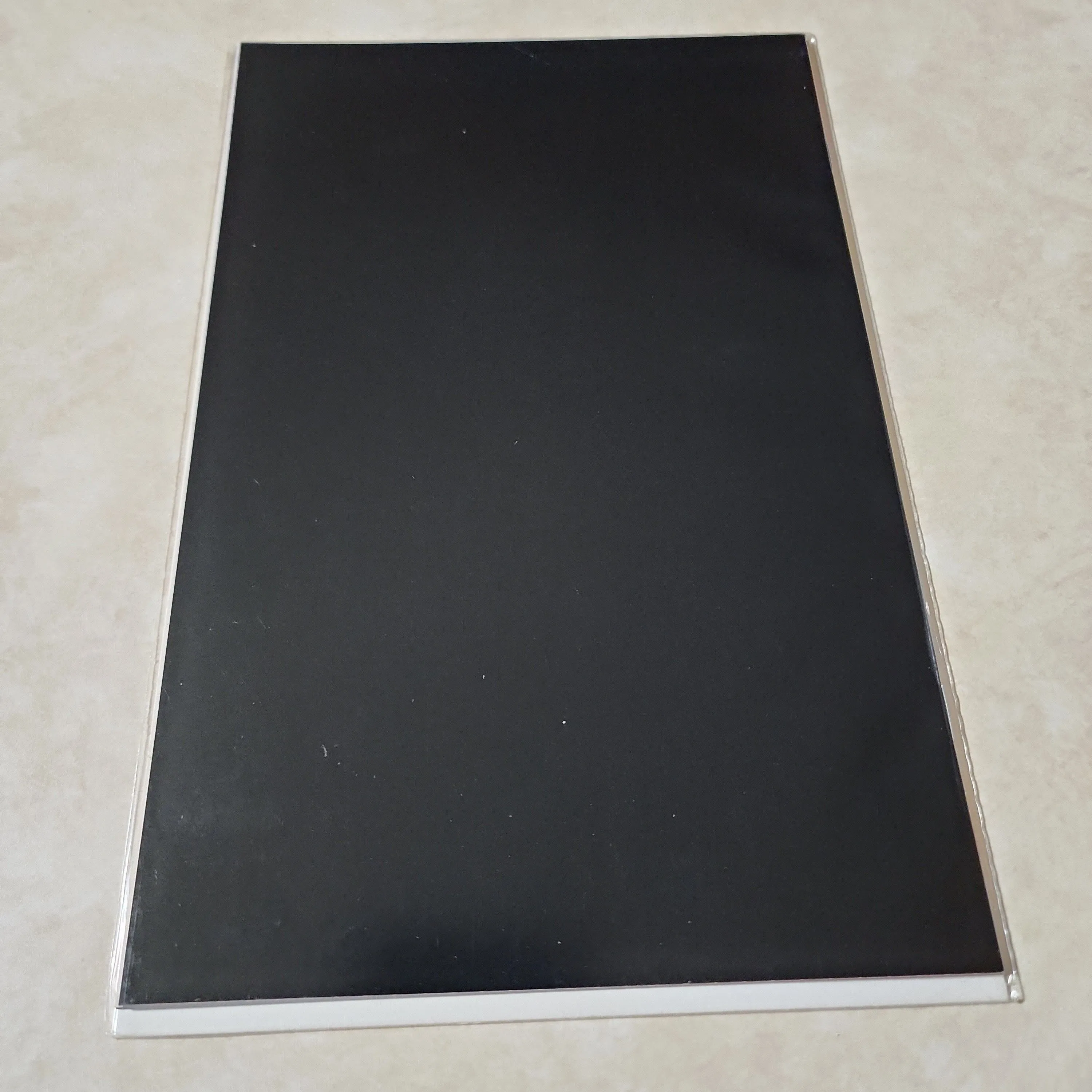Listing Image Blurred Background