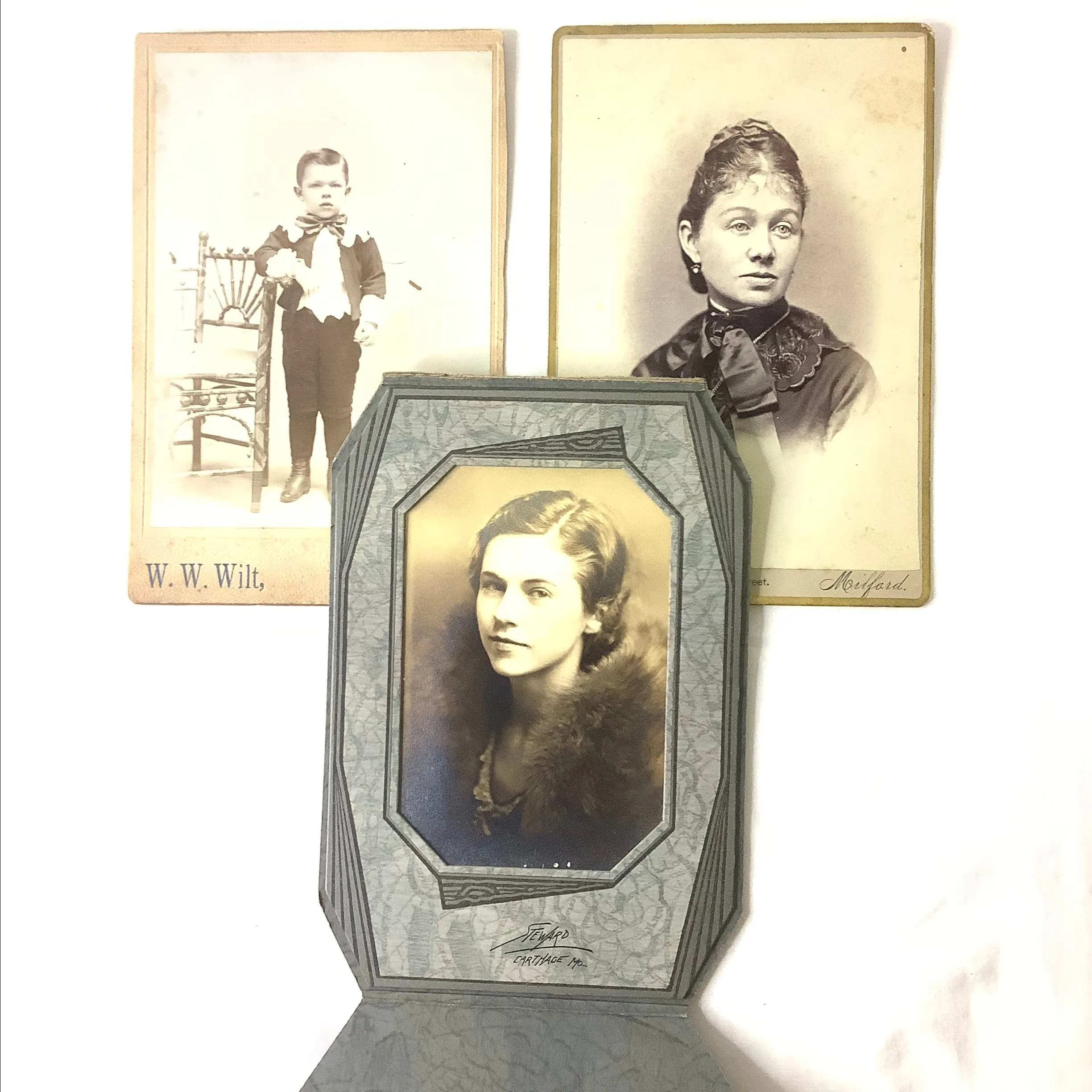 Product image for 25. Cabinet & board photos