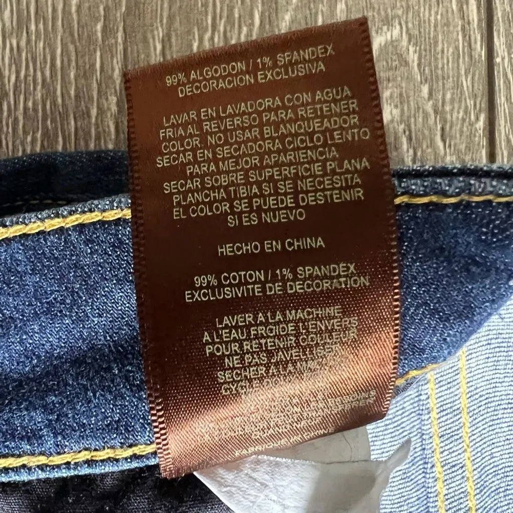 Listing Image Blurred Background