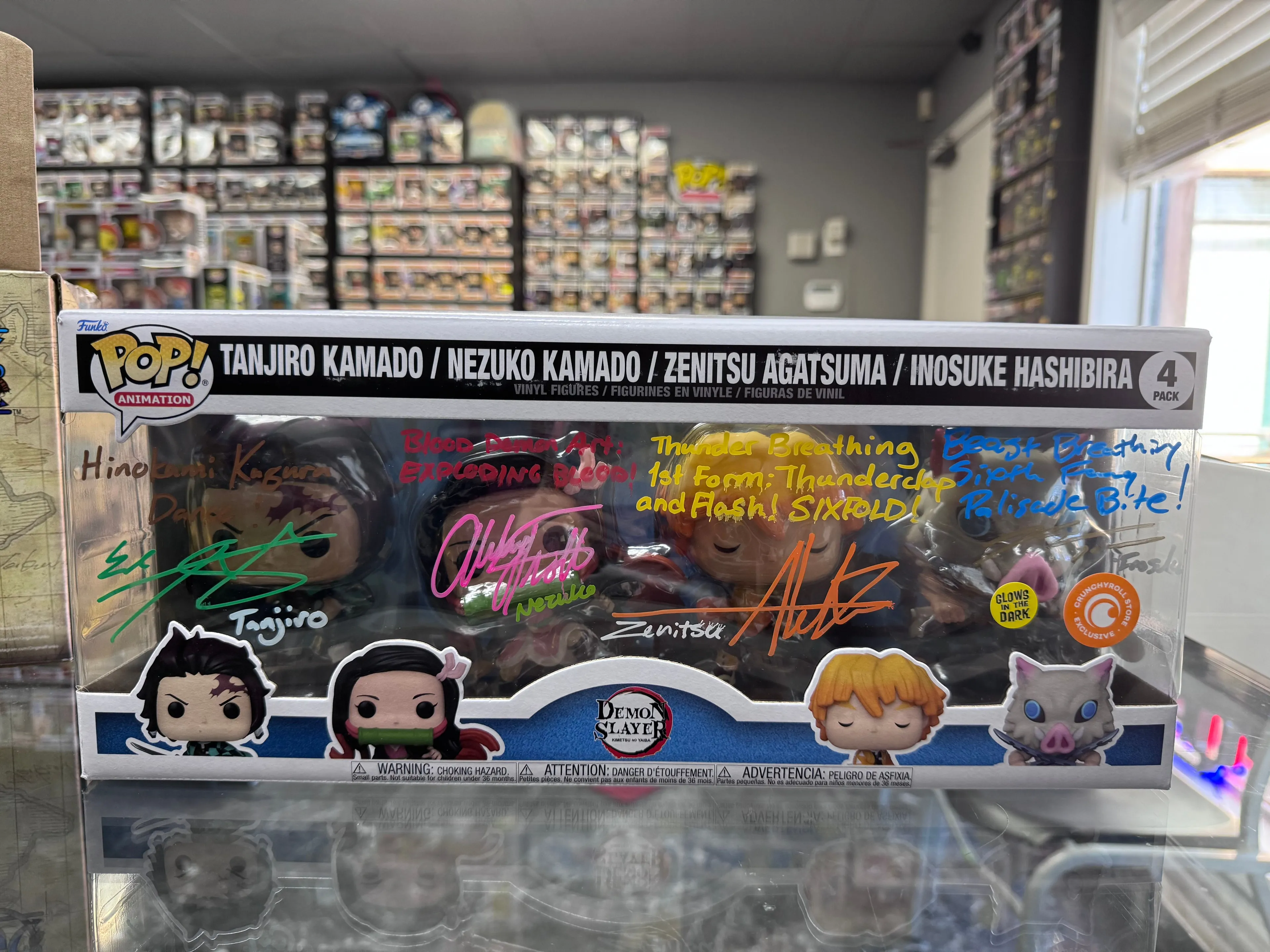 Product image for Tanjiro Kamado / Nezuko Kamado / Zenitsu Agatsuma / Inosuke Hashibira 4 Pack Auto