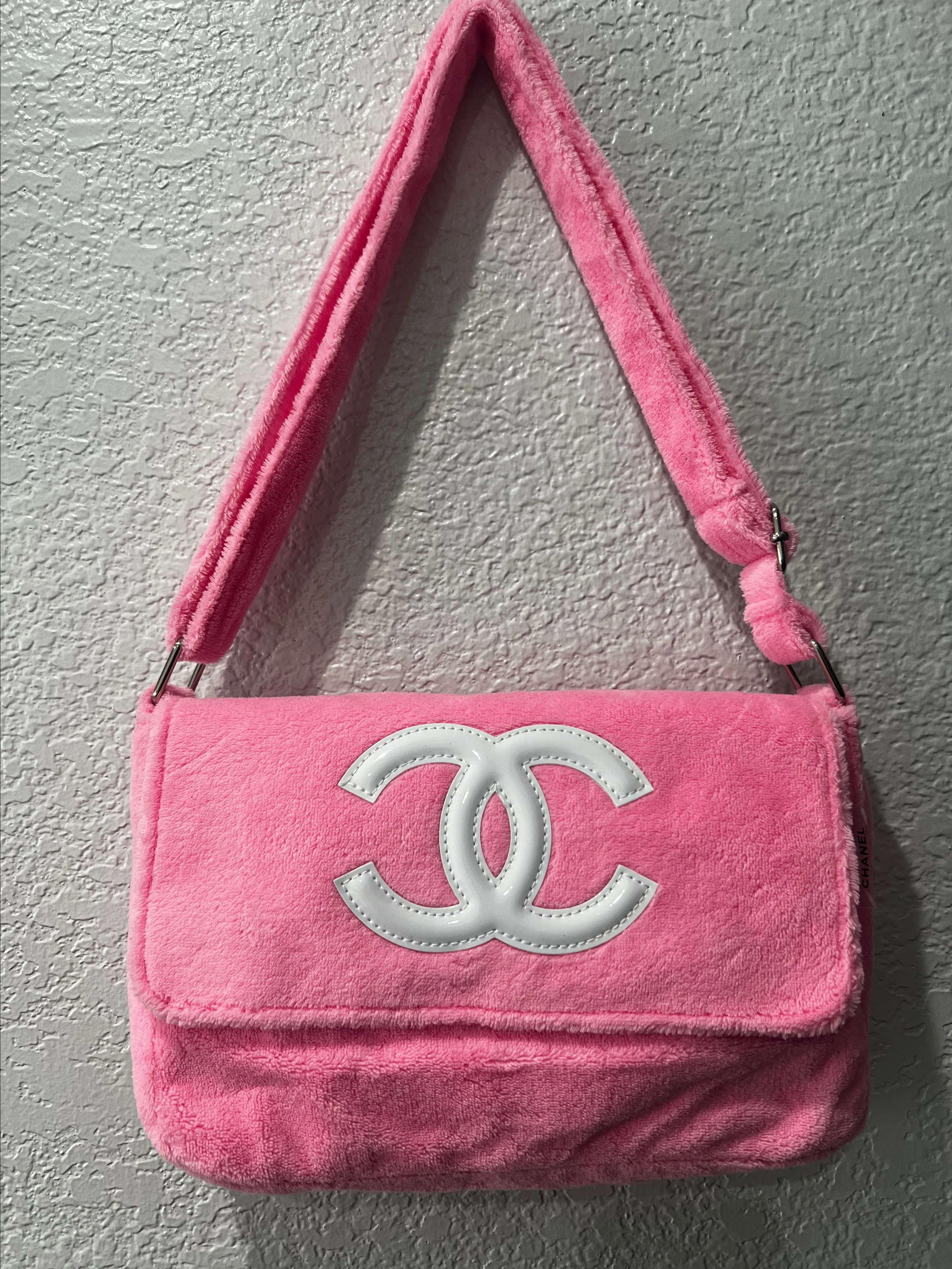 Product image for Chanel pink plush fuzzy bag