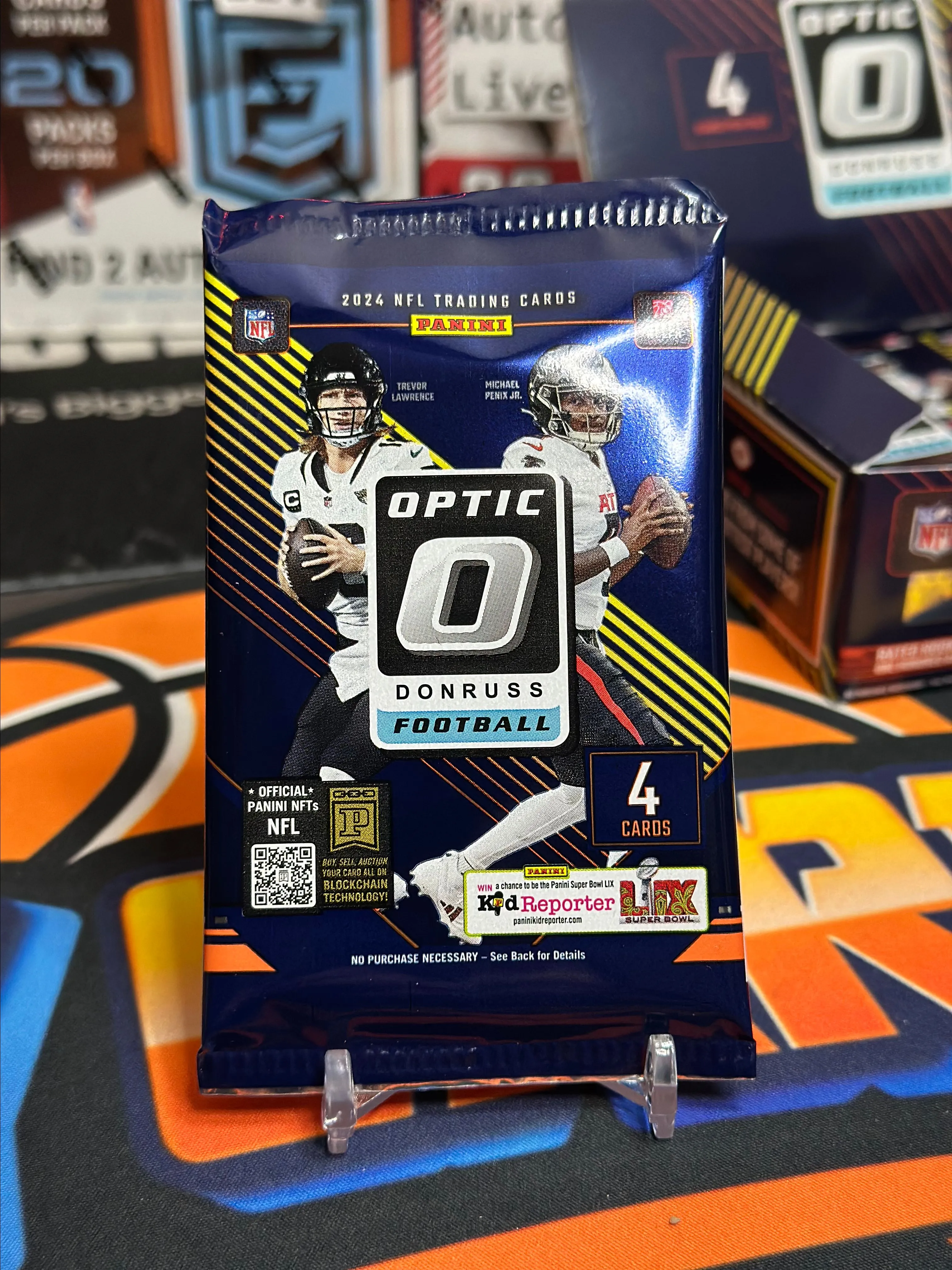 Product image for 1 2024 Optic Football Retail Pack(Downtown/Uptown)