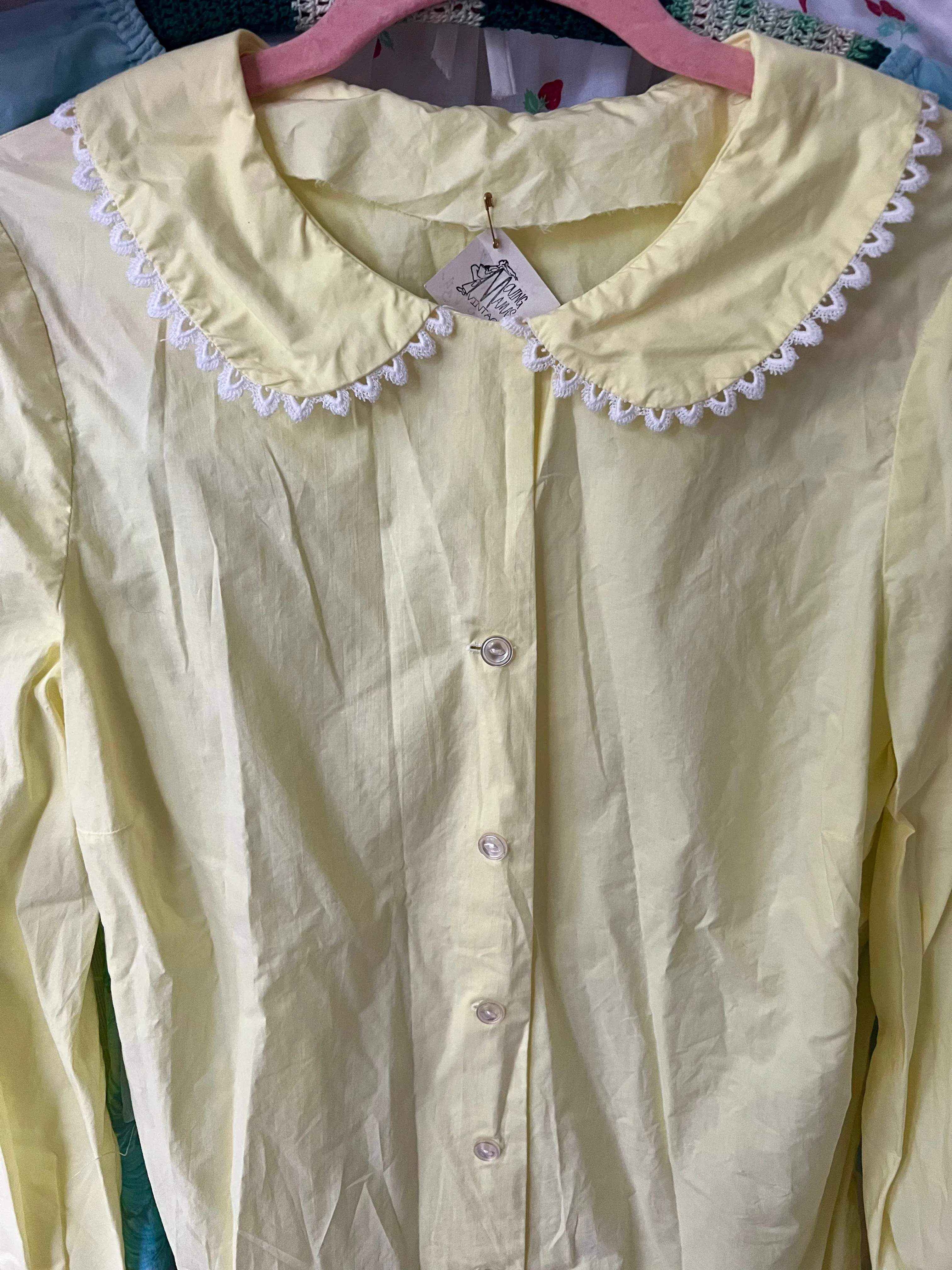 Product image for 011. 1950s/60s yellow cotton Peter Pan collar buttonup/szL