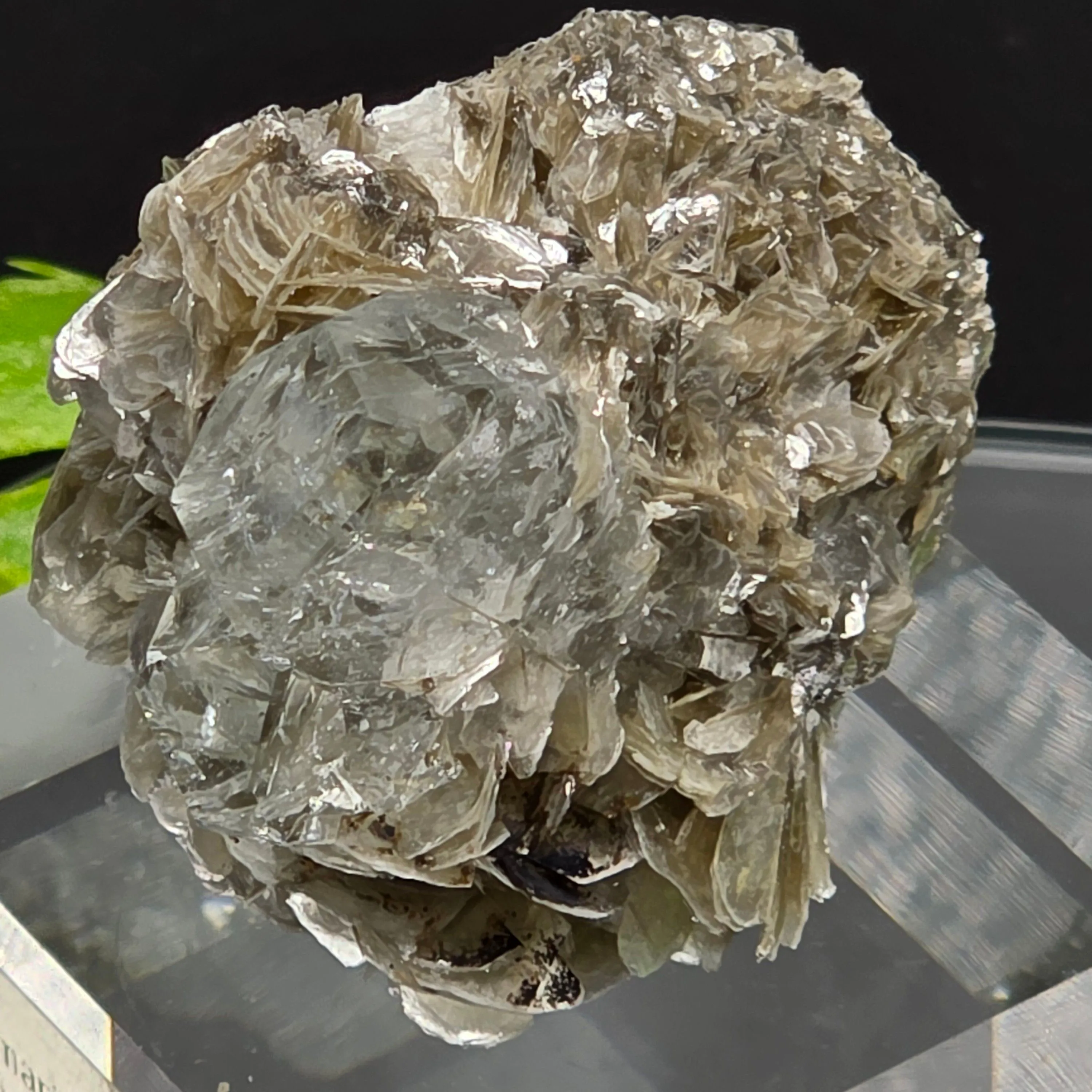 Product image for #521 Aquamarine with Mica Sichuan 