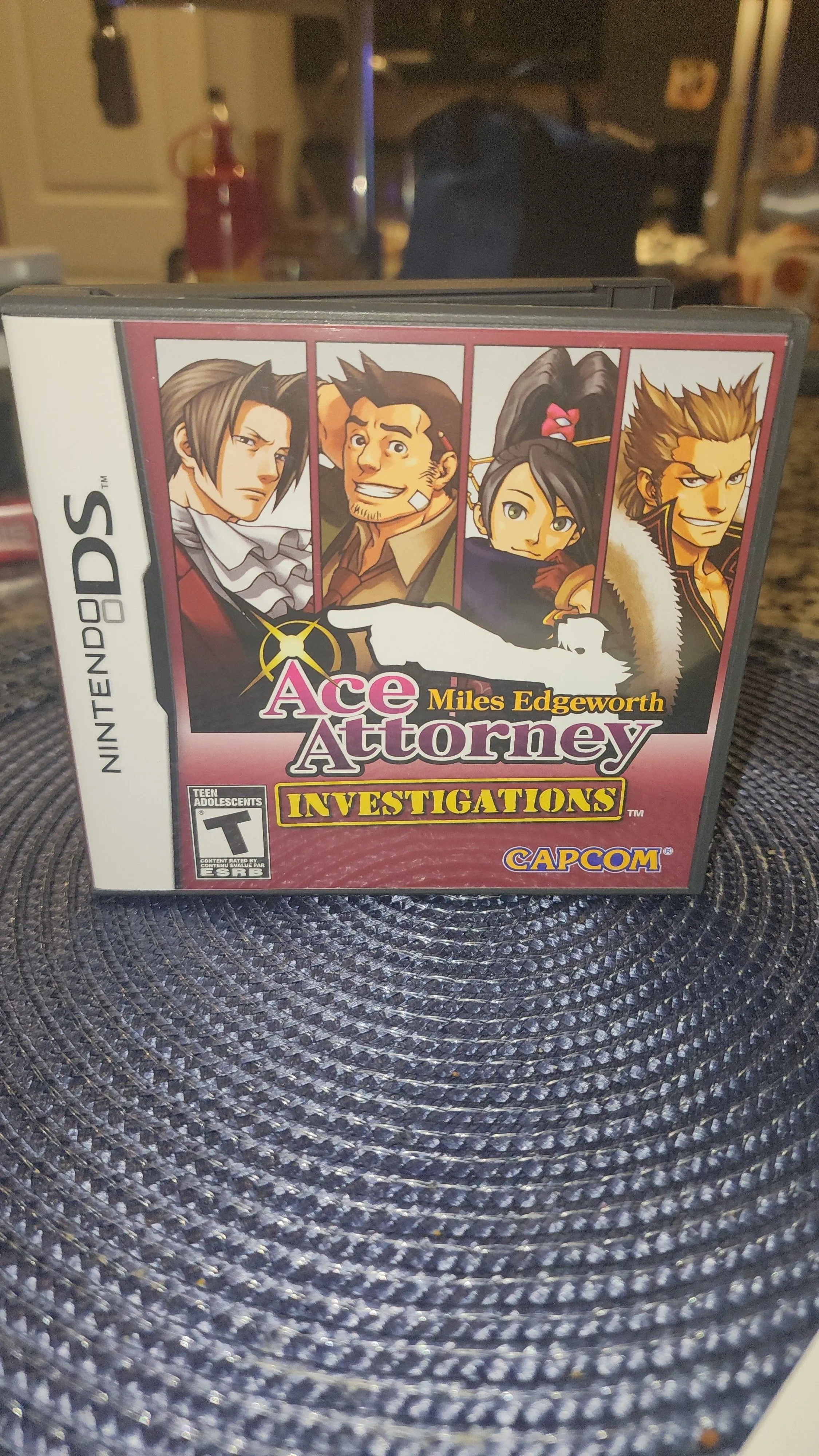 Product image for Ace Attorney Investigations: Miles Edgeworth (Nintendo DS) CIB