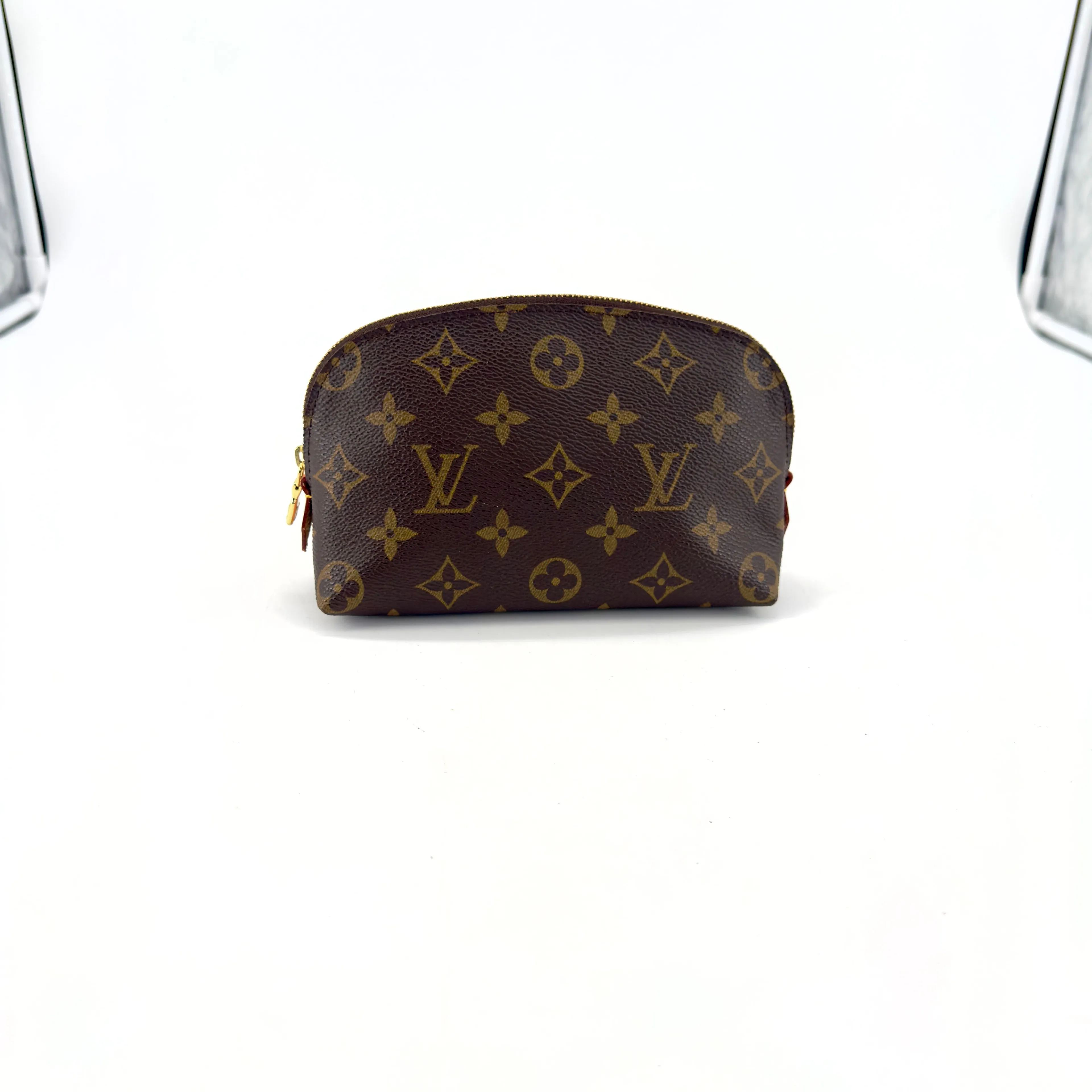 Product image for 🌟👜✨ Louis Vuitton Monogram Cosmetic Pouch – Classic Travel Essential