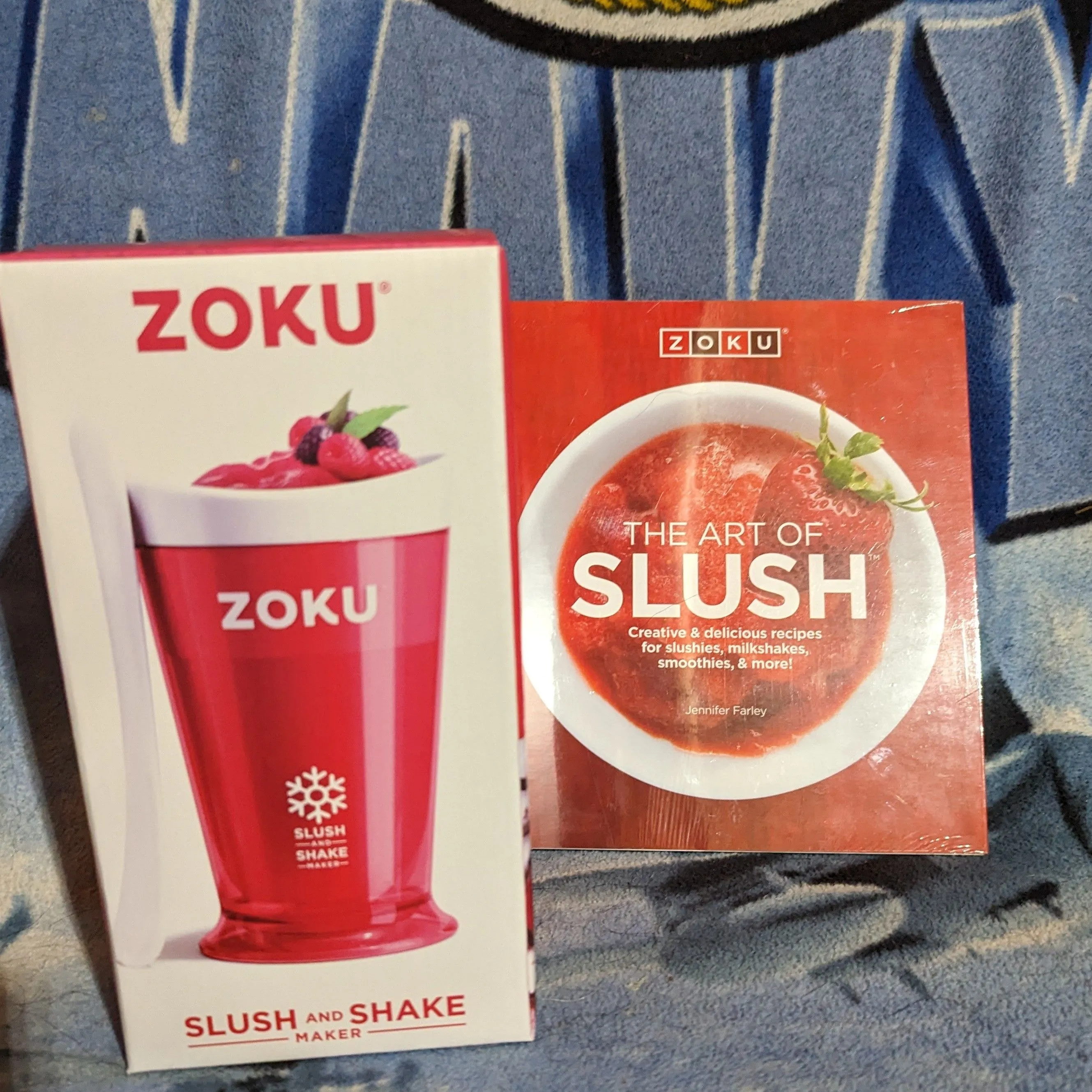 Product image for slush and shake maker with the art of slush