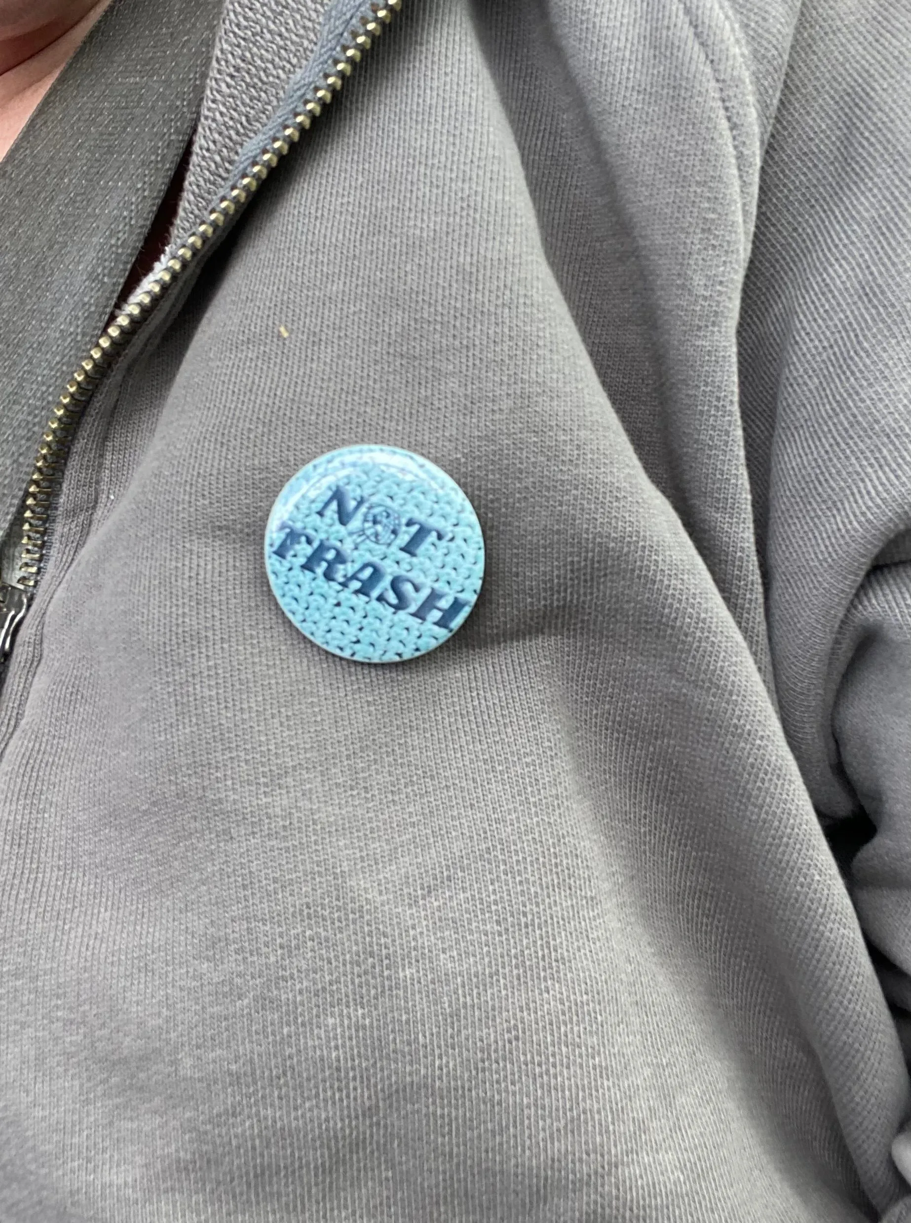 Product image for 🚫🗑 recycled button
