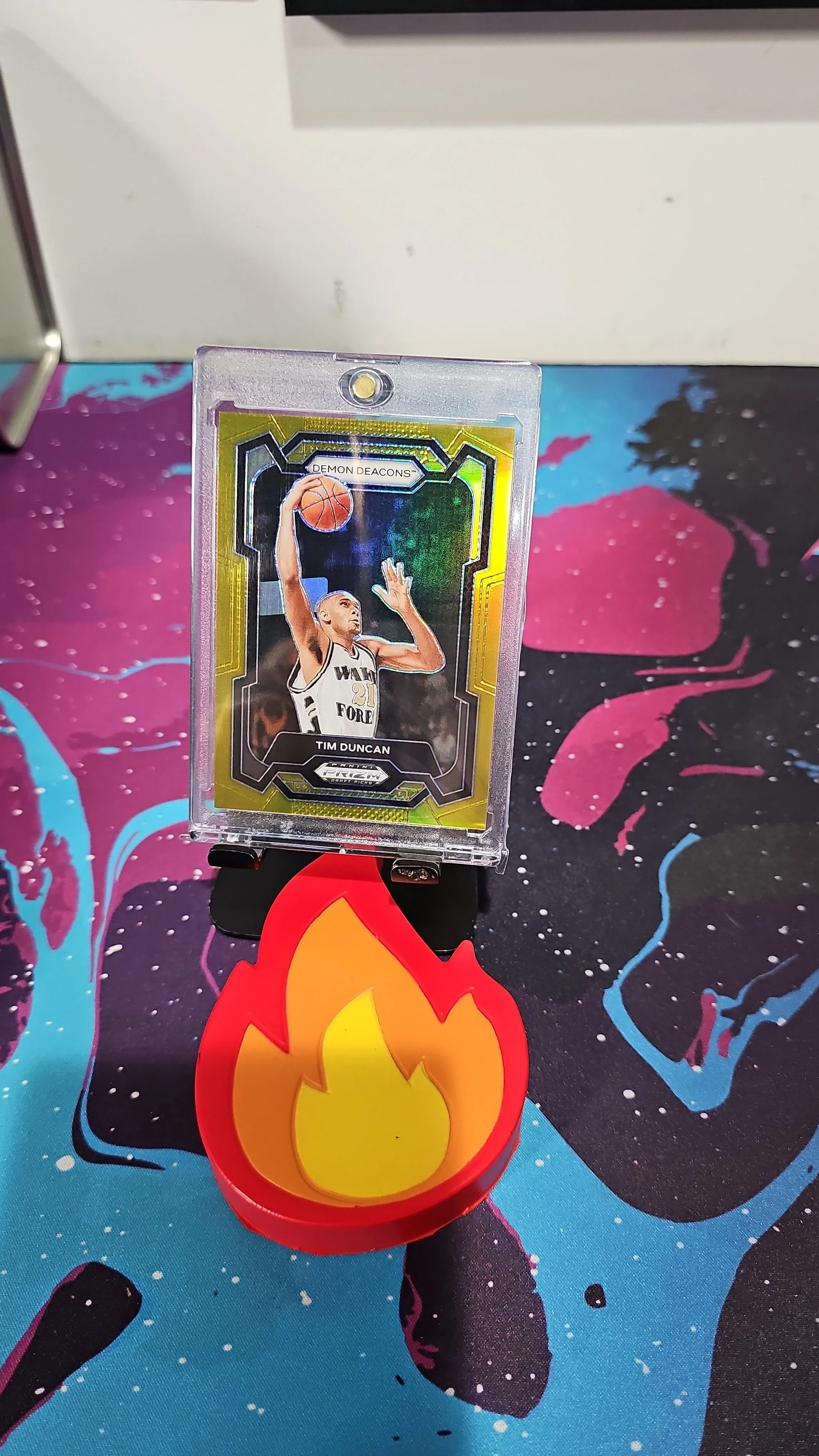 Product image for Tim Duncan 2024 Prizm Draft Picks Gold 04/10 #63 RARE SSP!!!