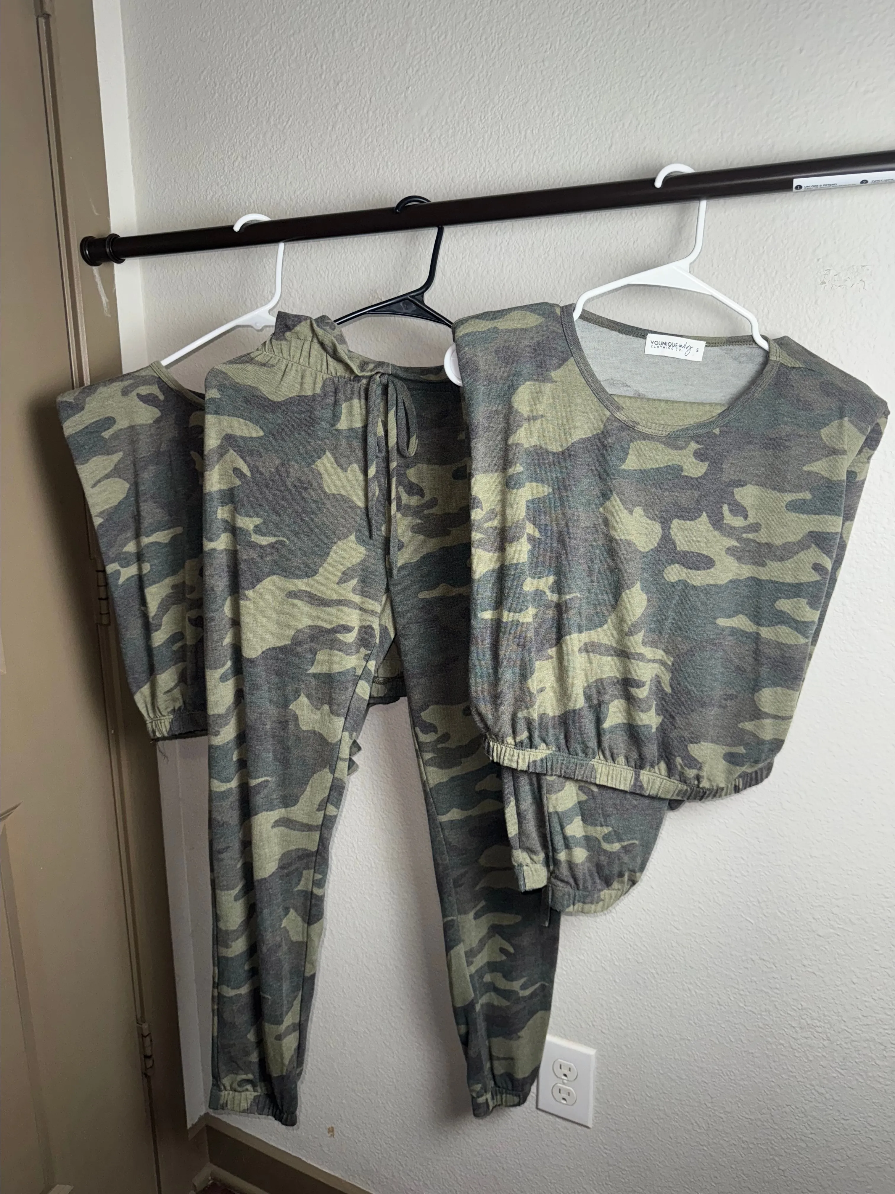 Product image for #154 Camo two piece set