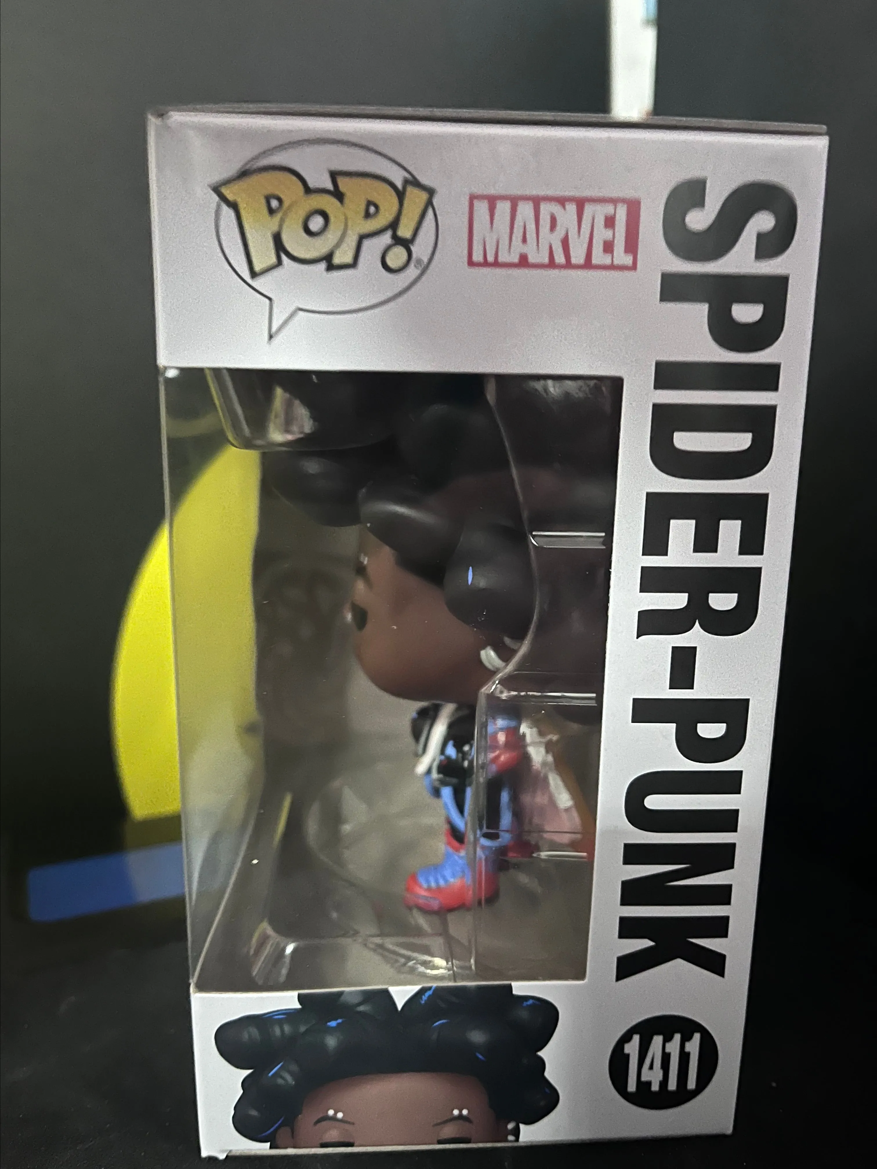 Listing Image Blurred Background