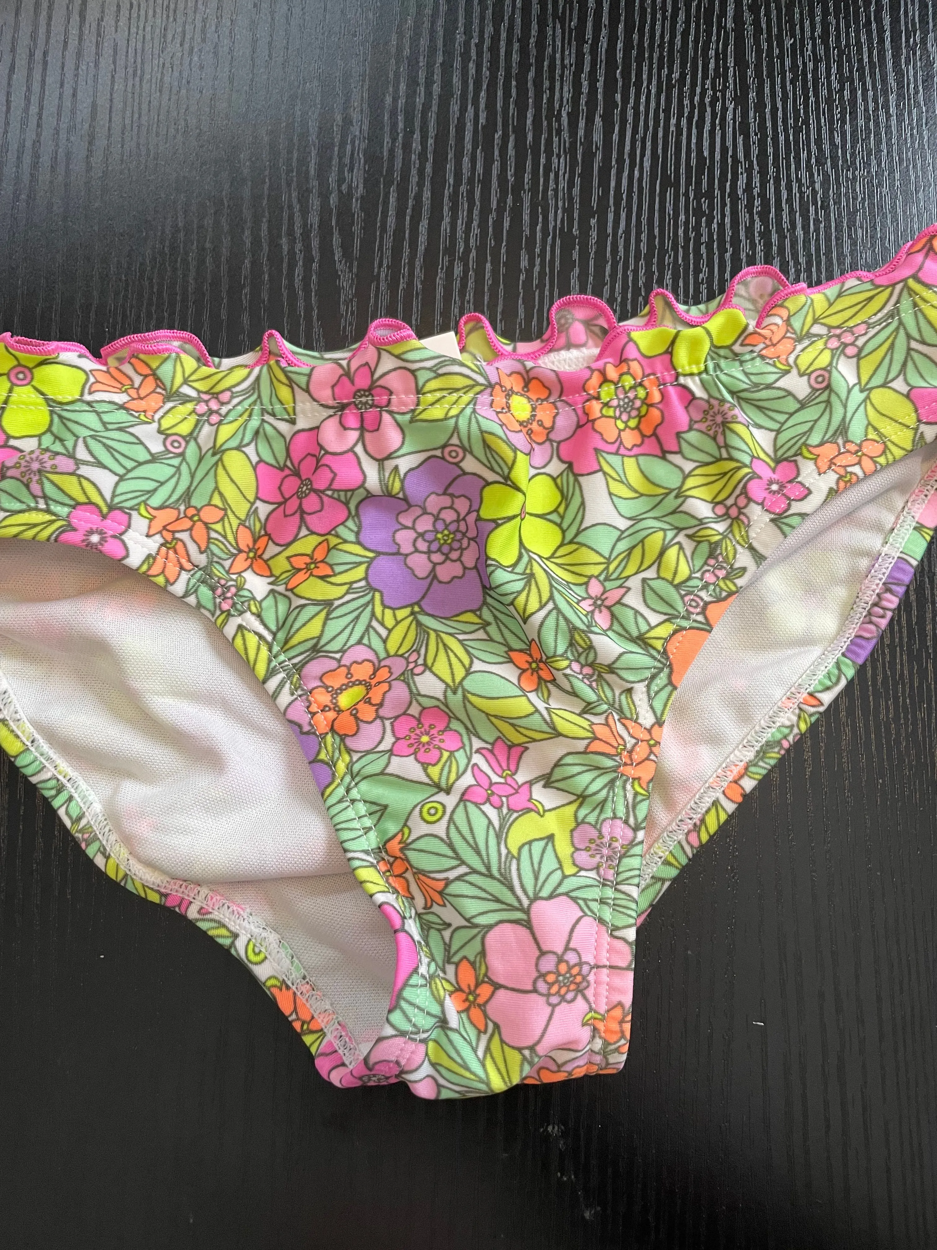 Product image for NWT Cat & Jack Girls Medium 8 Swim Bottoms