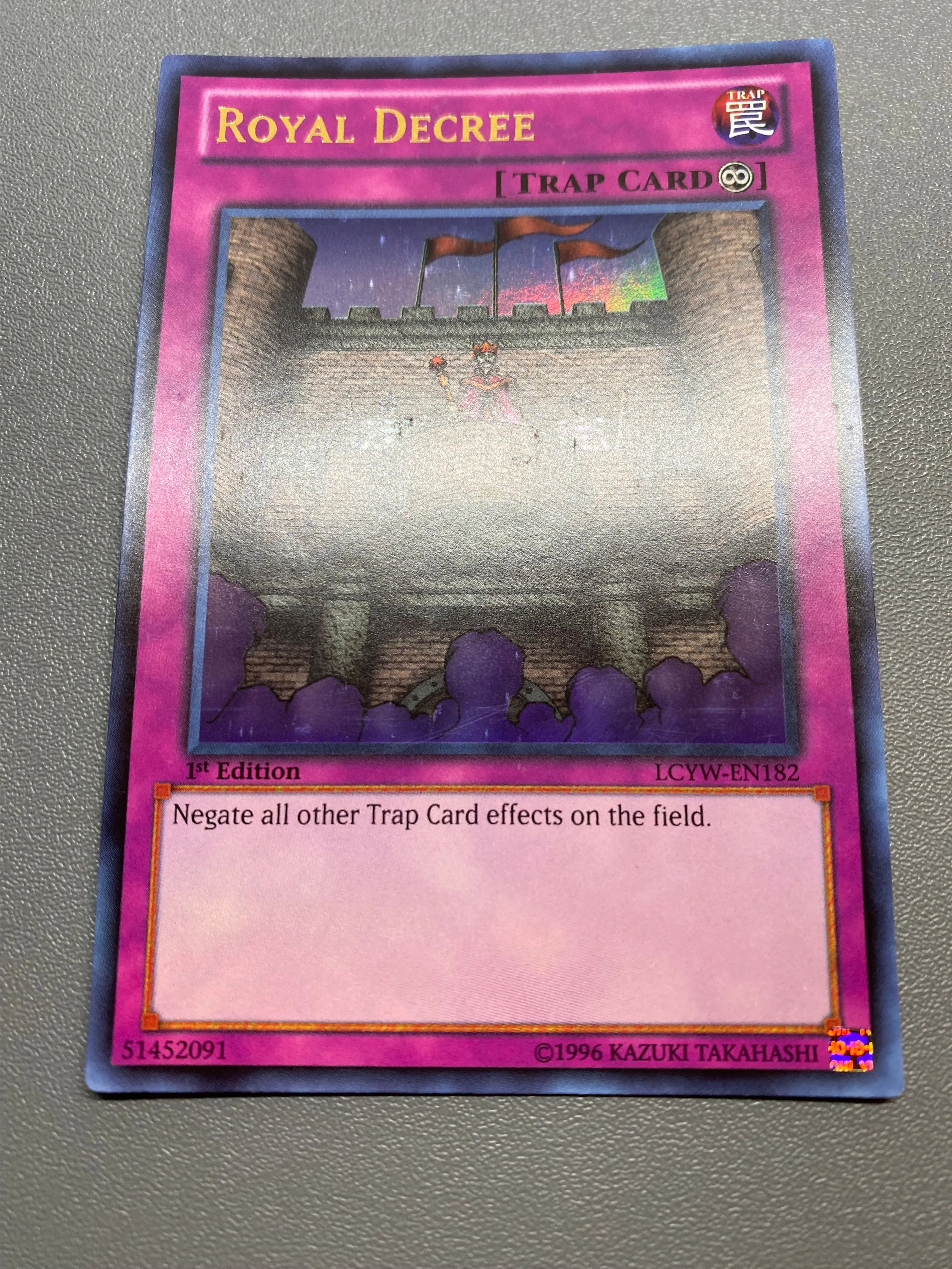 Product image for Yu-Gi-Oh! Royal Decree Ultra Rare 1st Edition LCYW-EN182 HP