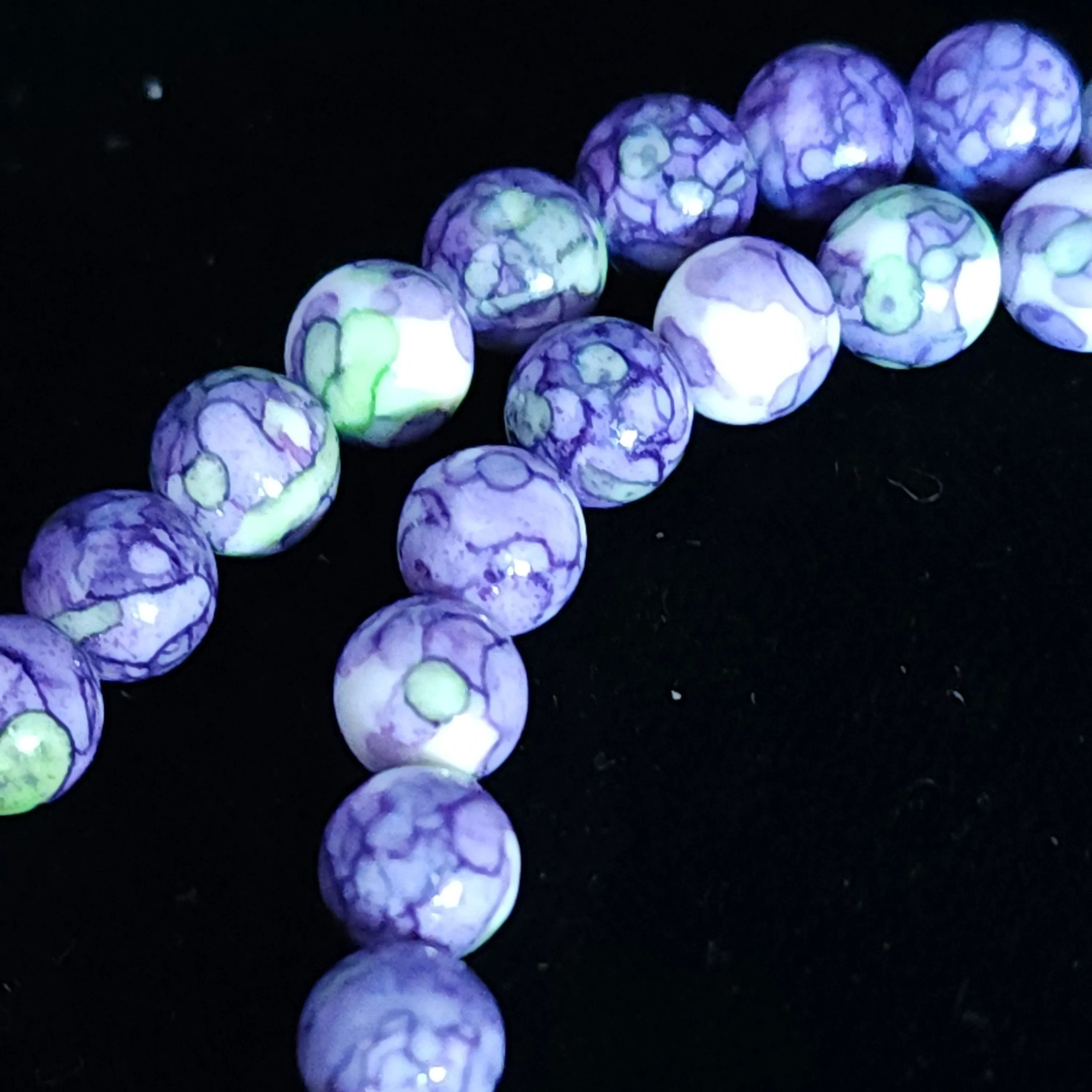 Product image for #28H: Purple/Green Rain Flower Yuhua Stone Round Beads,  6mm