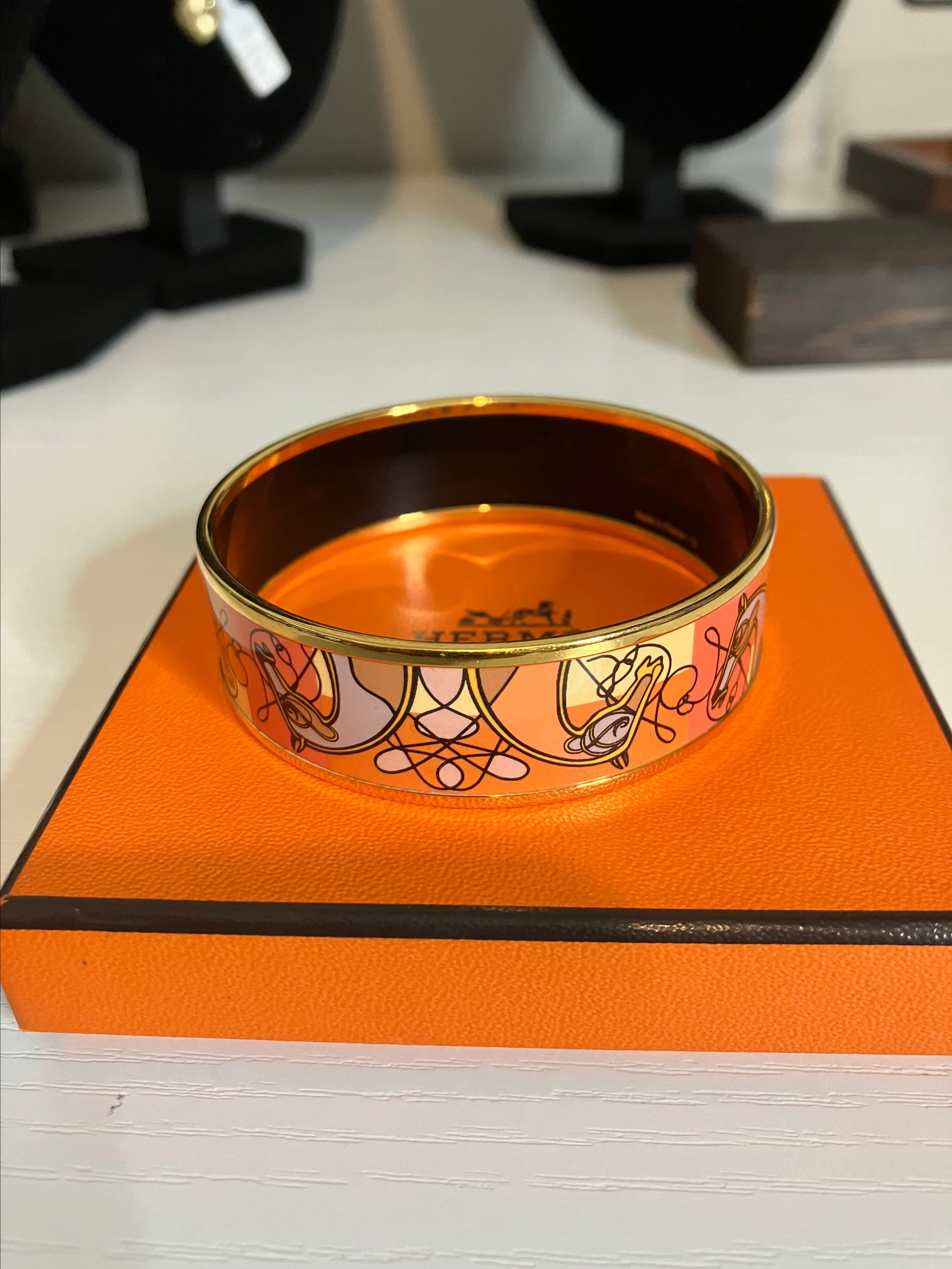 Product image for Hermes Bangle