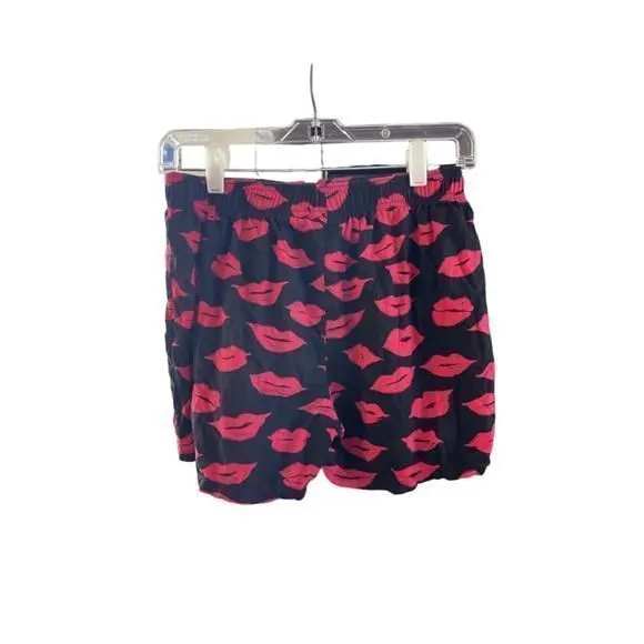 Product image for Women's Love in the Air Shorts, Size M, Black & Pink