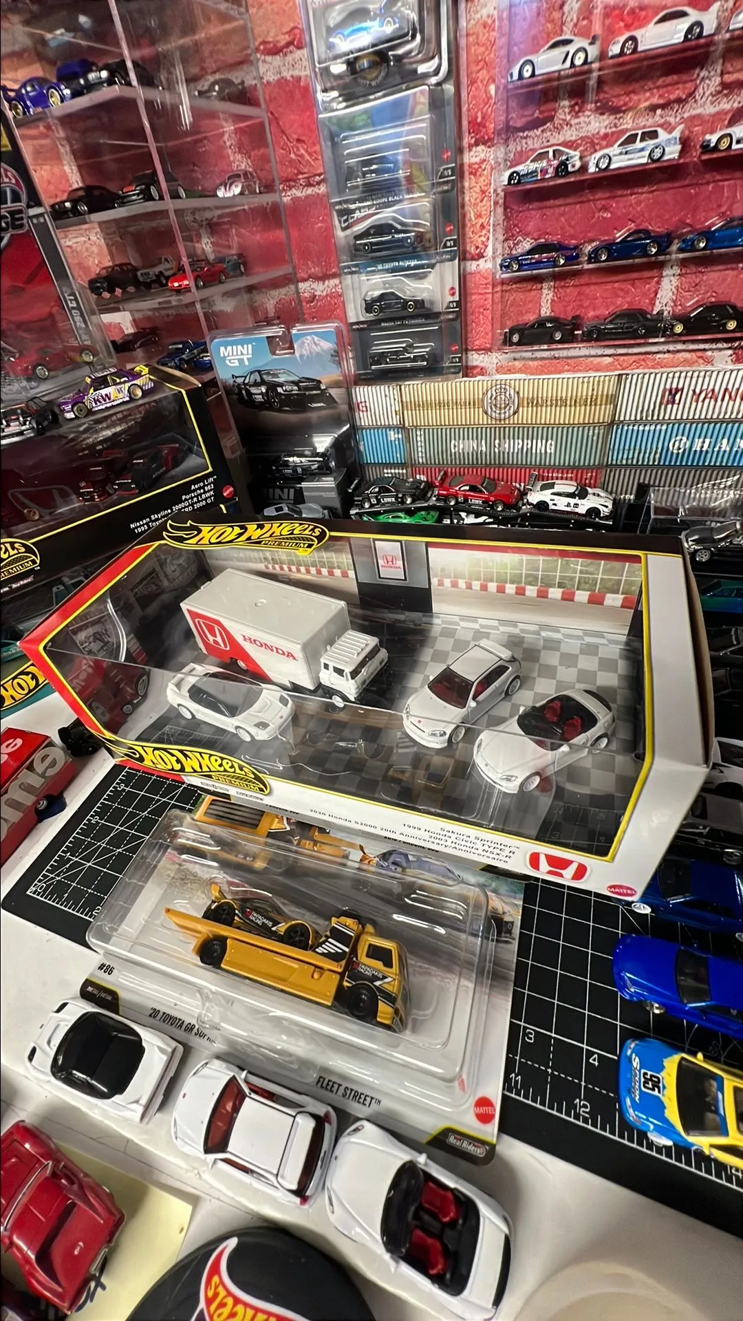 220a43bd-dfa2-4ea8-9a58-0467f9655e8d