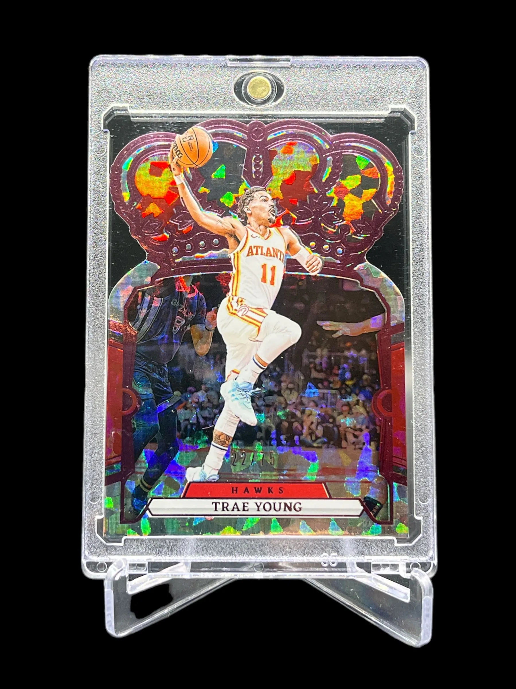 Product image for 2023-24 Panini Crown Royale Trae Young Pink Crystal Ice #93 /75 Die Cut