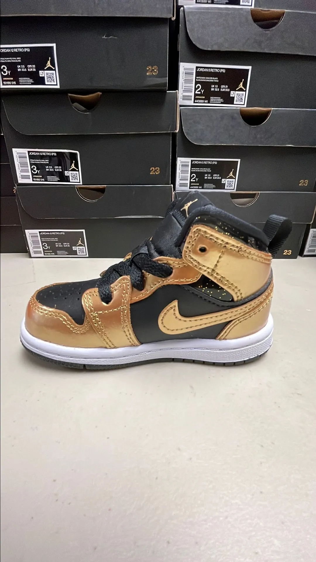 Product image for Jordan 1 Mid SE