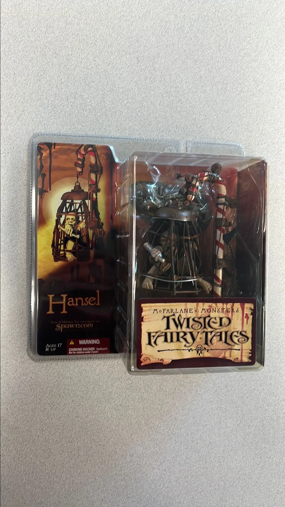 Product image for Twisted Fairy Tales Hansel